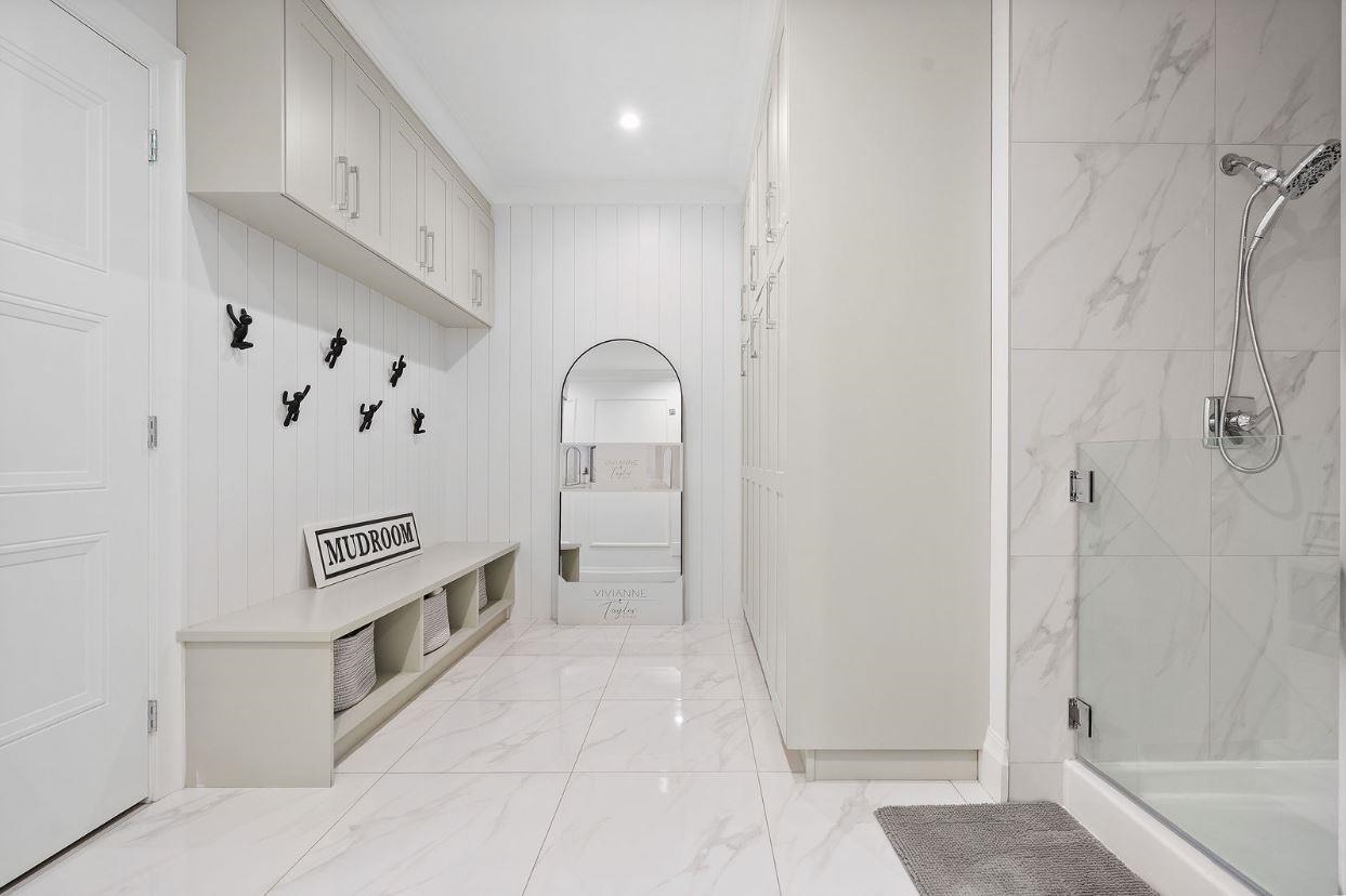 164 Street, Surrey, BC V4N 2Z9