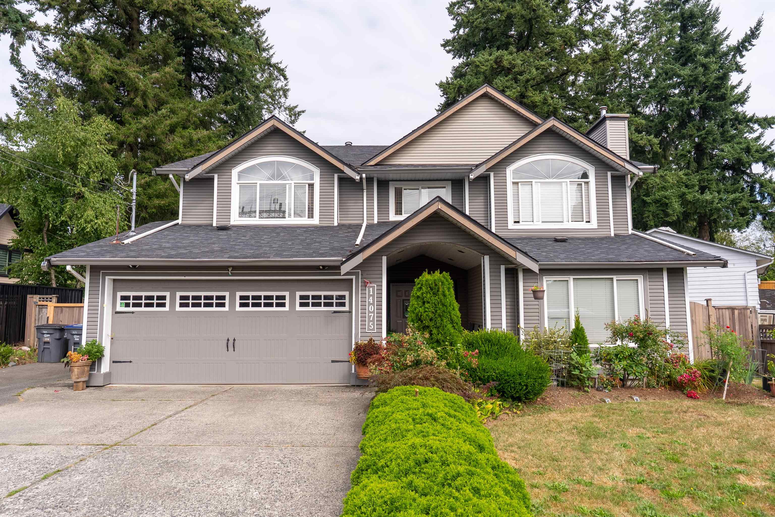 110a Avenue, Surrey, BC V3R 2B2