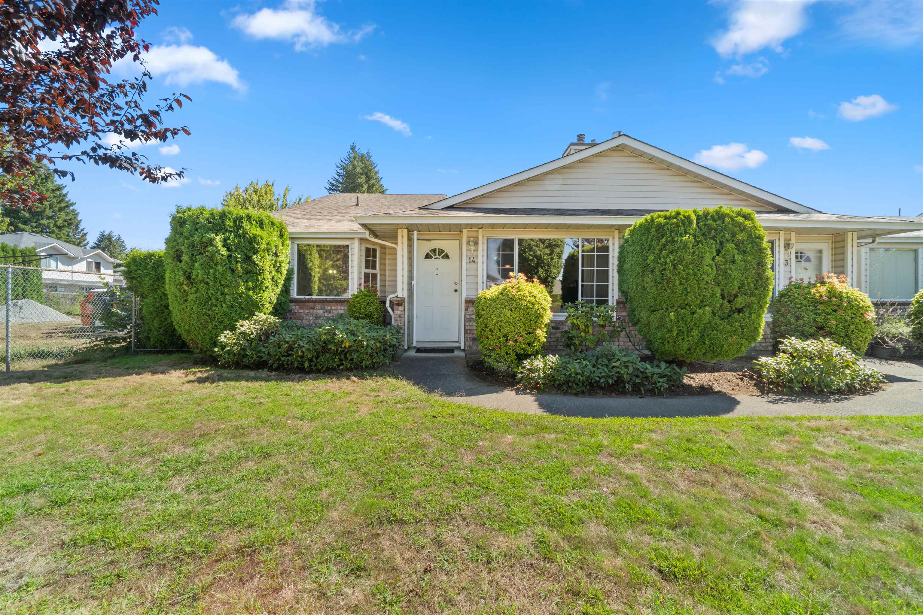 19249 Hammond Road #14, Pitt Meadows, BC V3Y 2B8
