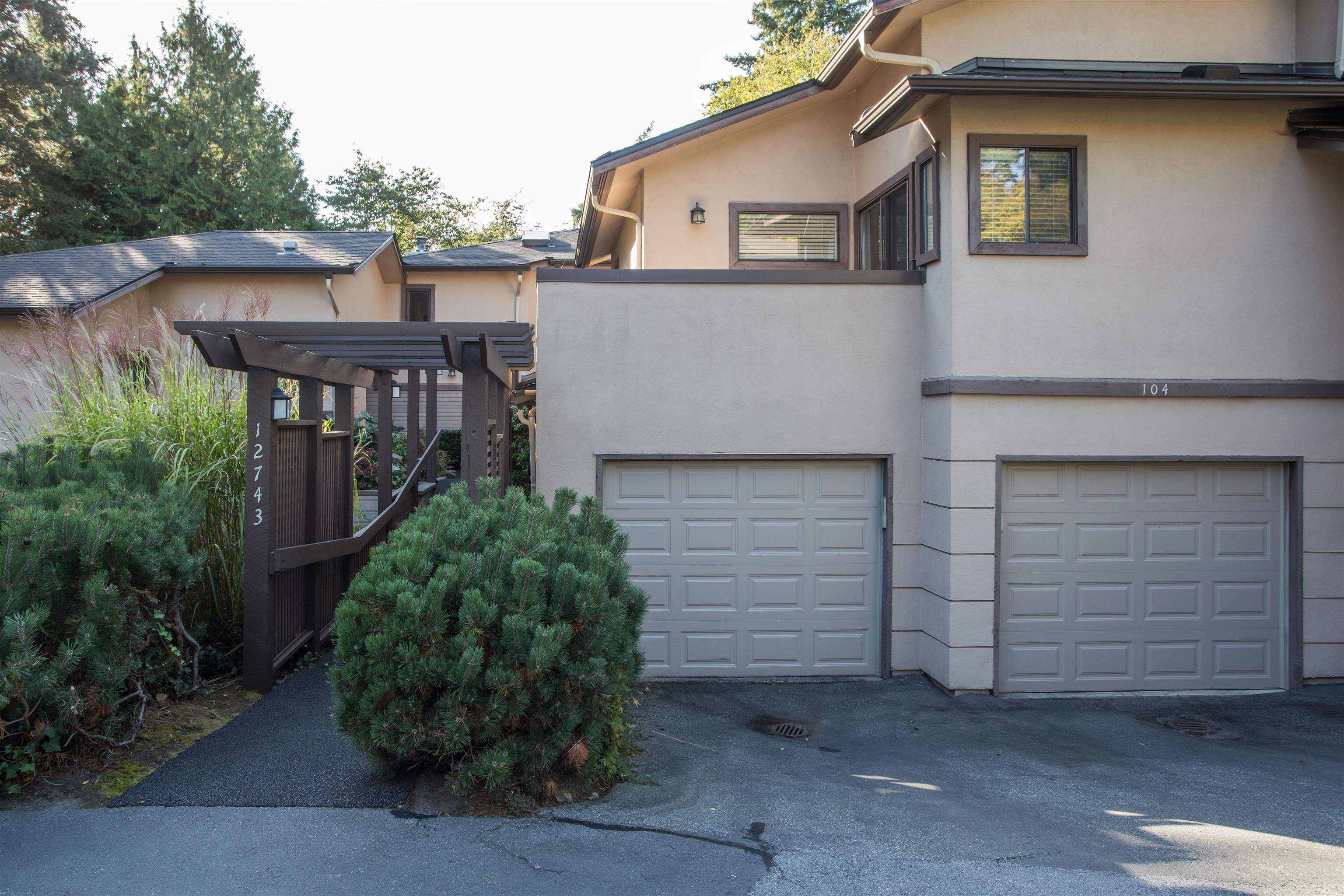 12743 16 Avenue #103, Surrey, BC V4A 1N2