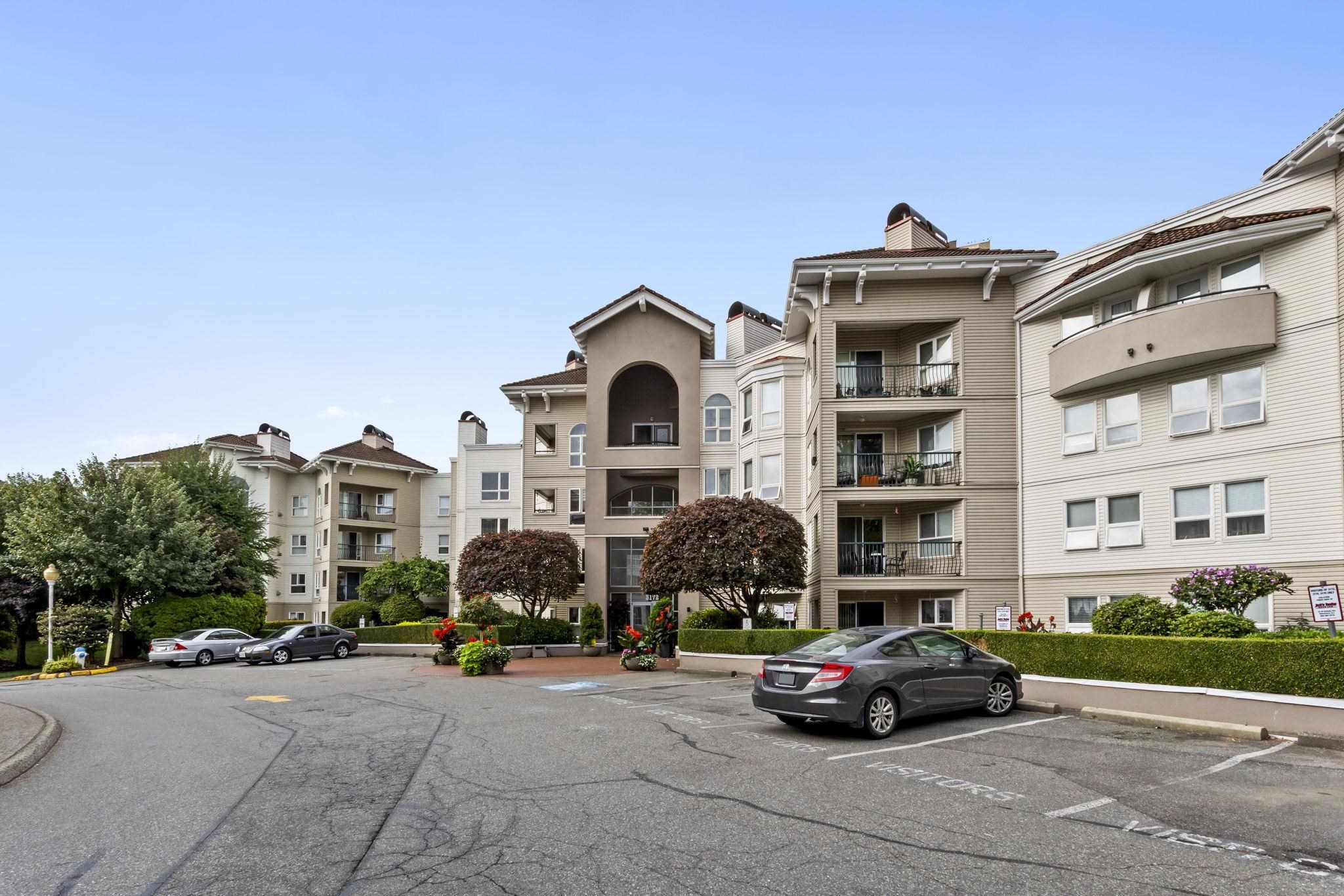 3172 Gladwin Road #313, Abbotsford, BC V2T 5T3