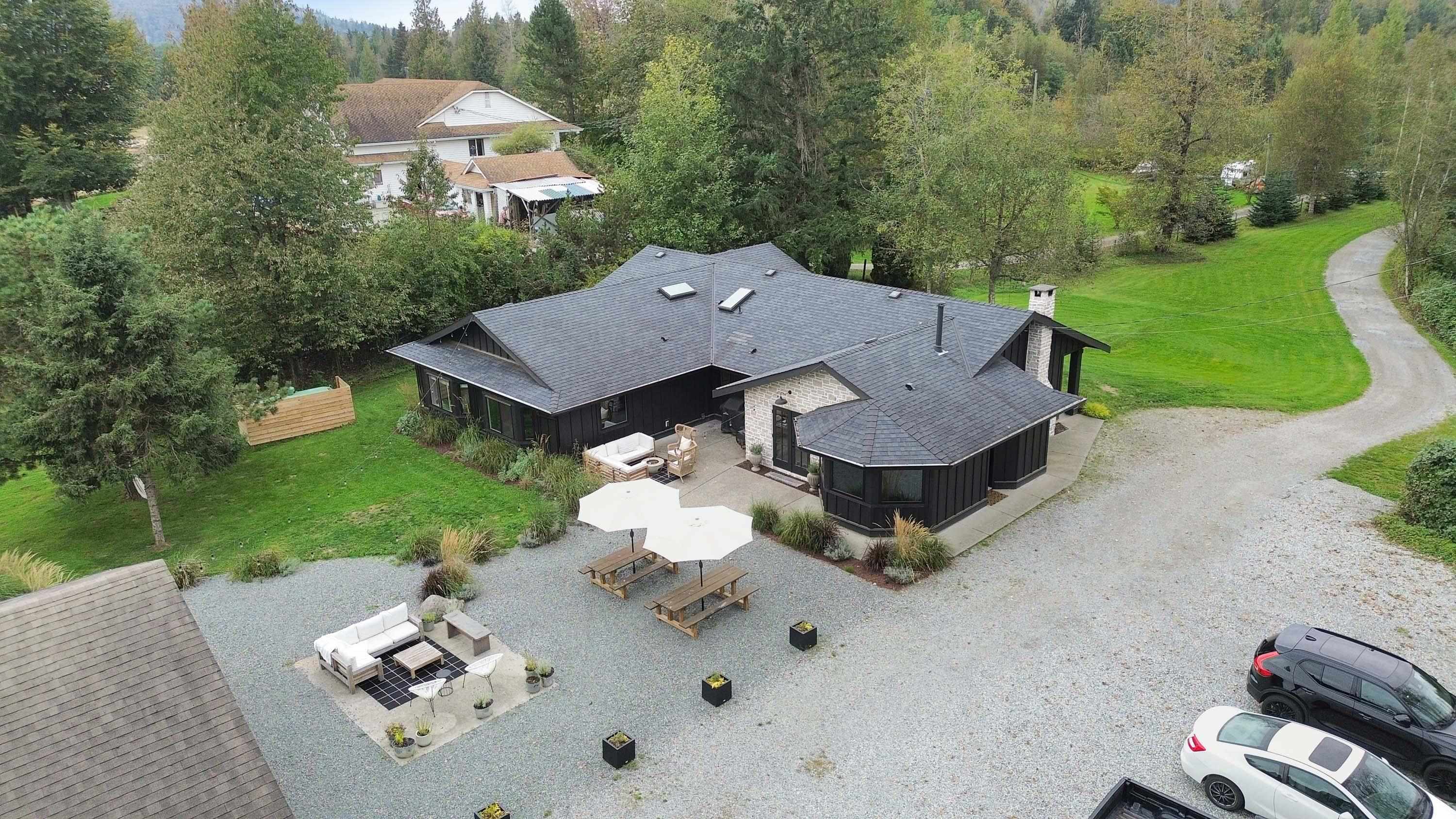 33496 Ihles Avenue, Mission, BC V2V 6Y1