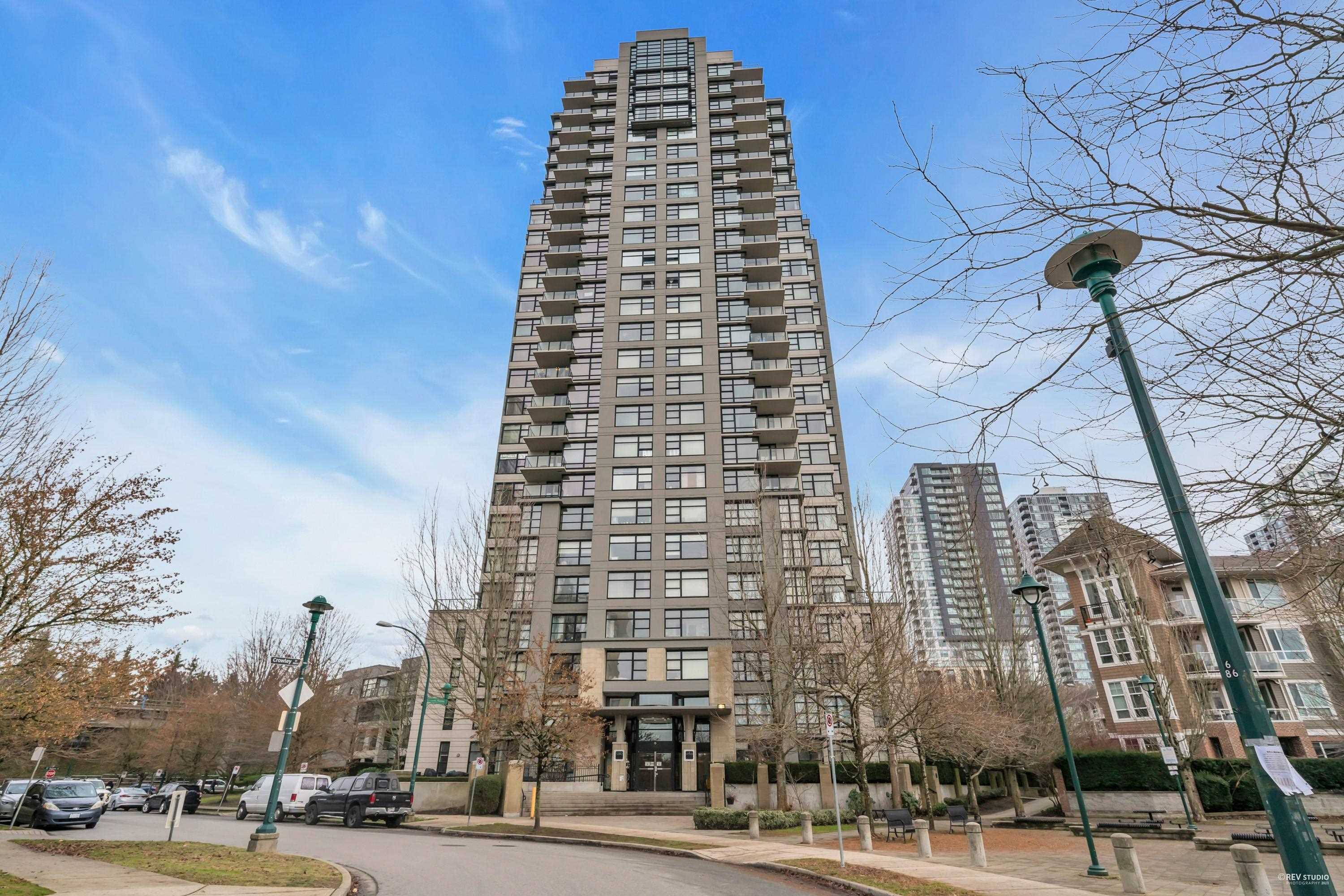 5380 Oben Street #1807, Vancouver, BC V5R 6H7