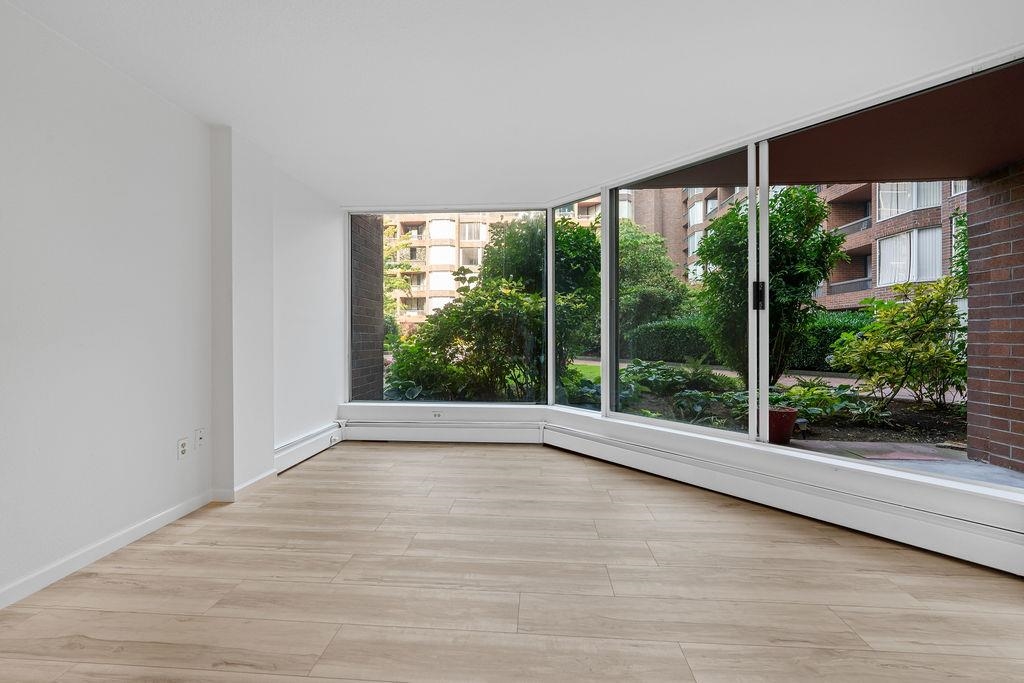 1333 Hornby Street #222, Vancouver, BC V6Z 2C1