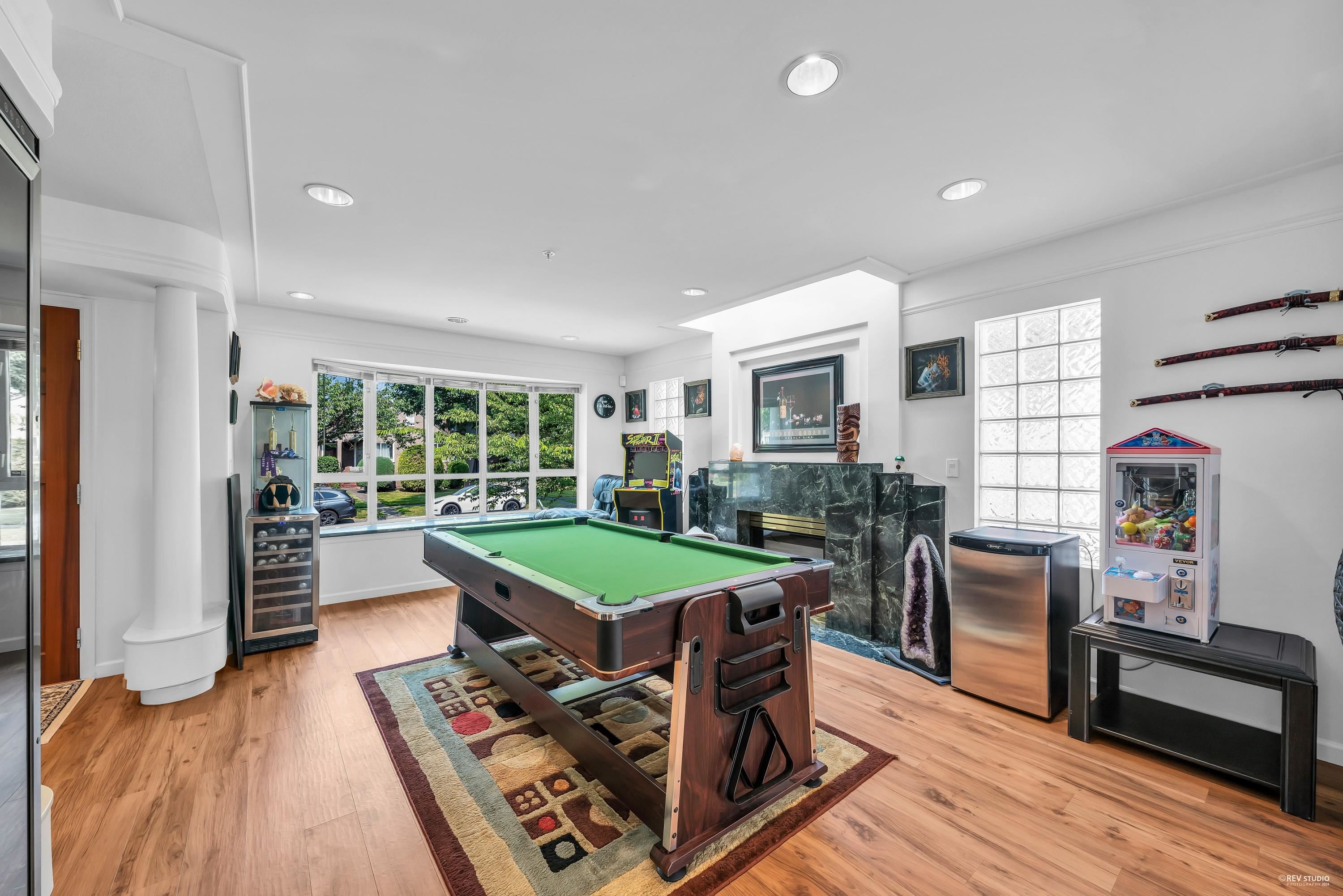 2848 West 20th Avenue, Vancouver, BC V6L 1H3