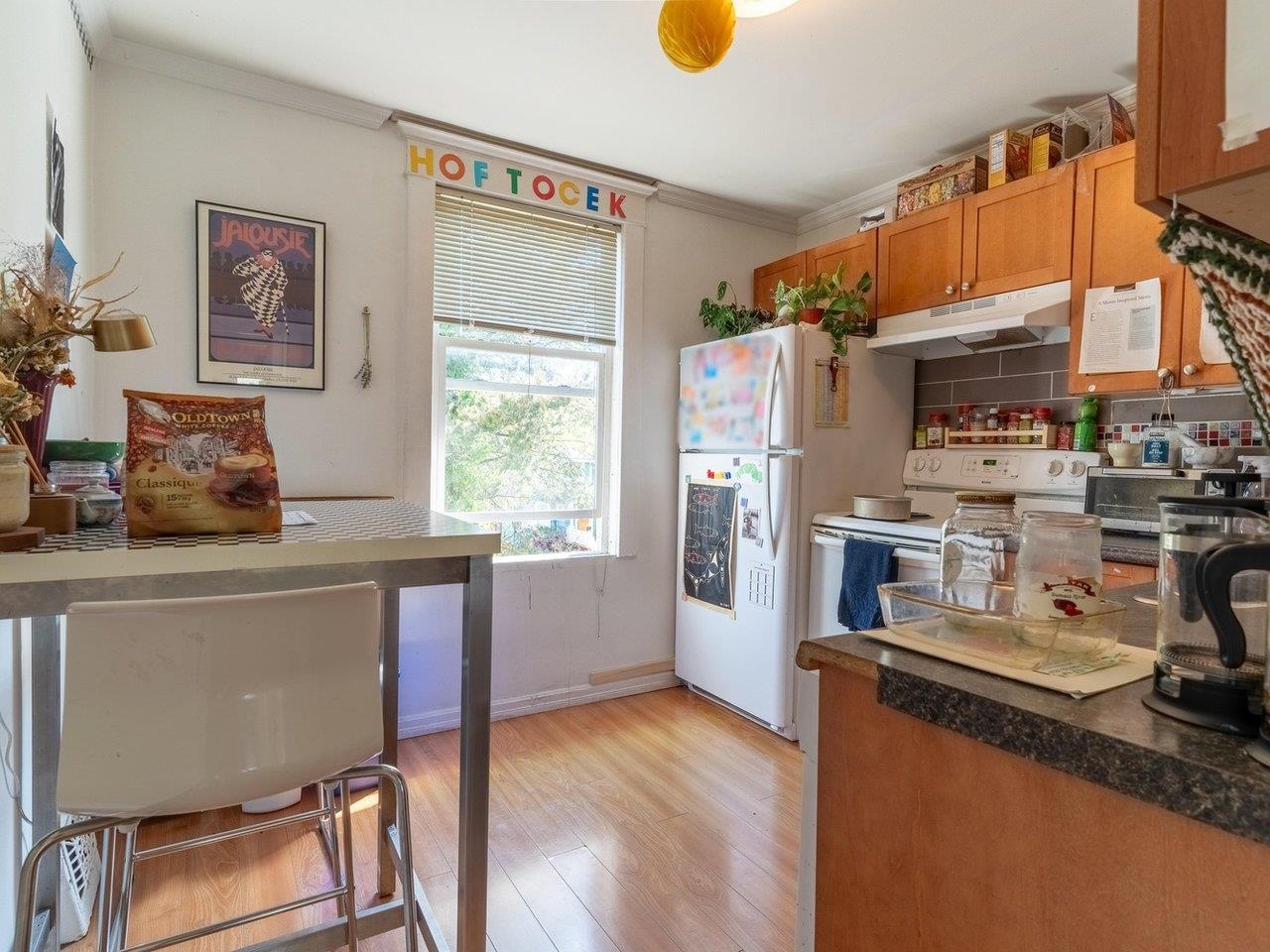 3347 West 8th Avenue, Vancouver, BC V6R 1Y3
