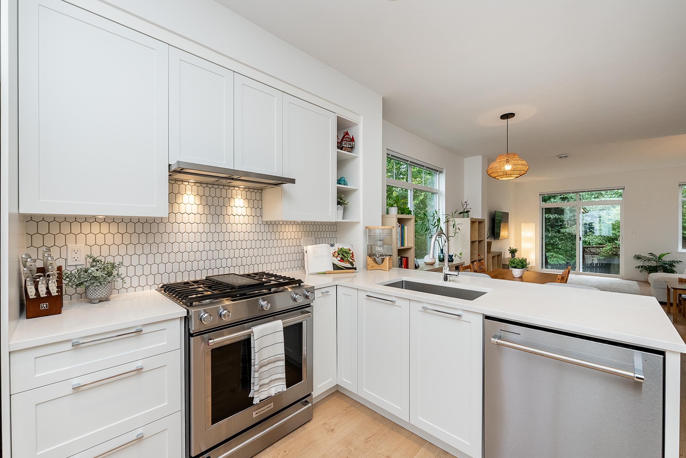 1220 Rocklin Street #142, Coquitlam, BC V3B 0R6