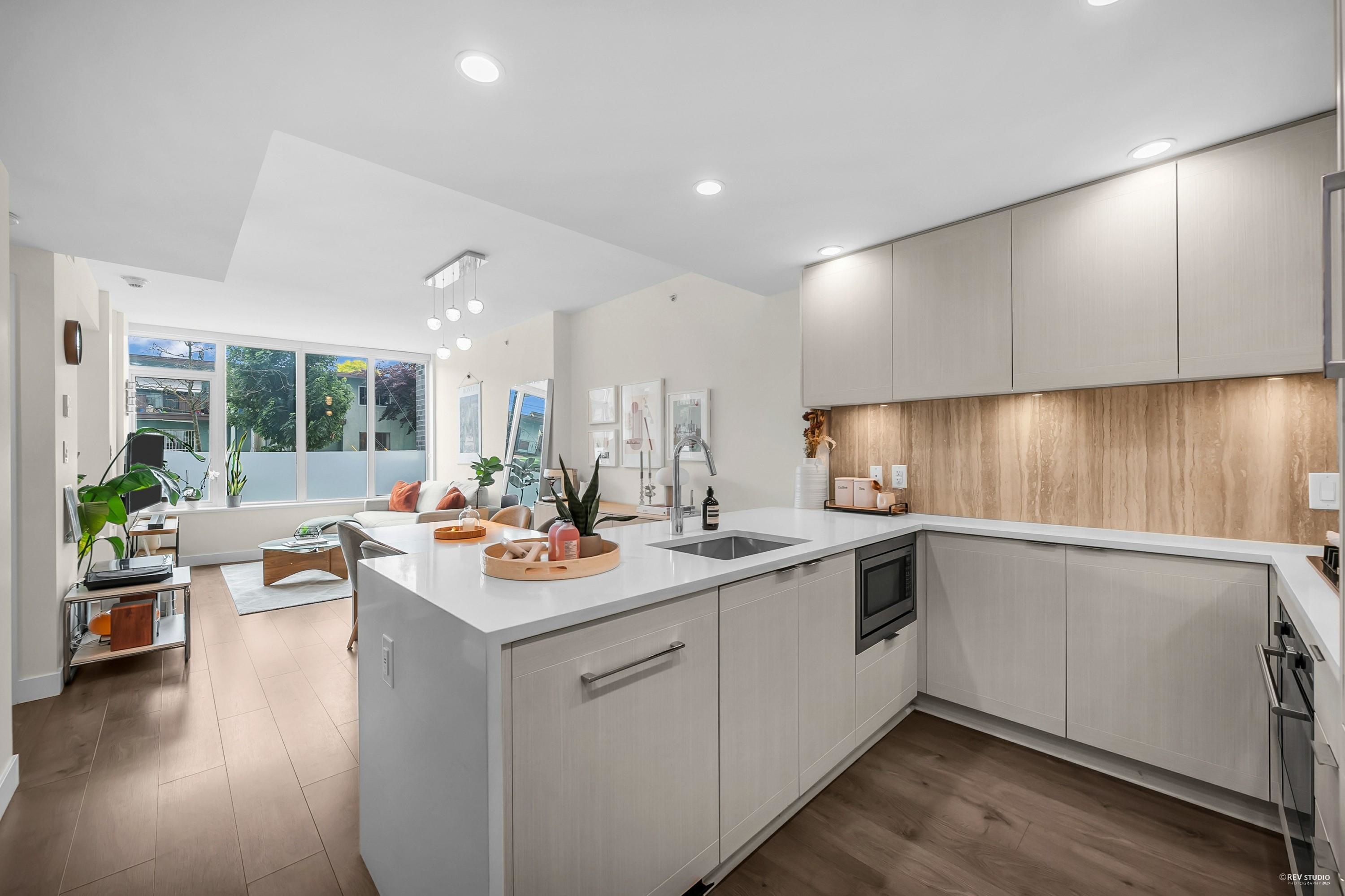 6785 Marlborough Avenue, Burnaby, BC V5J 0J3