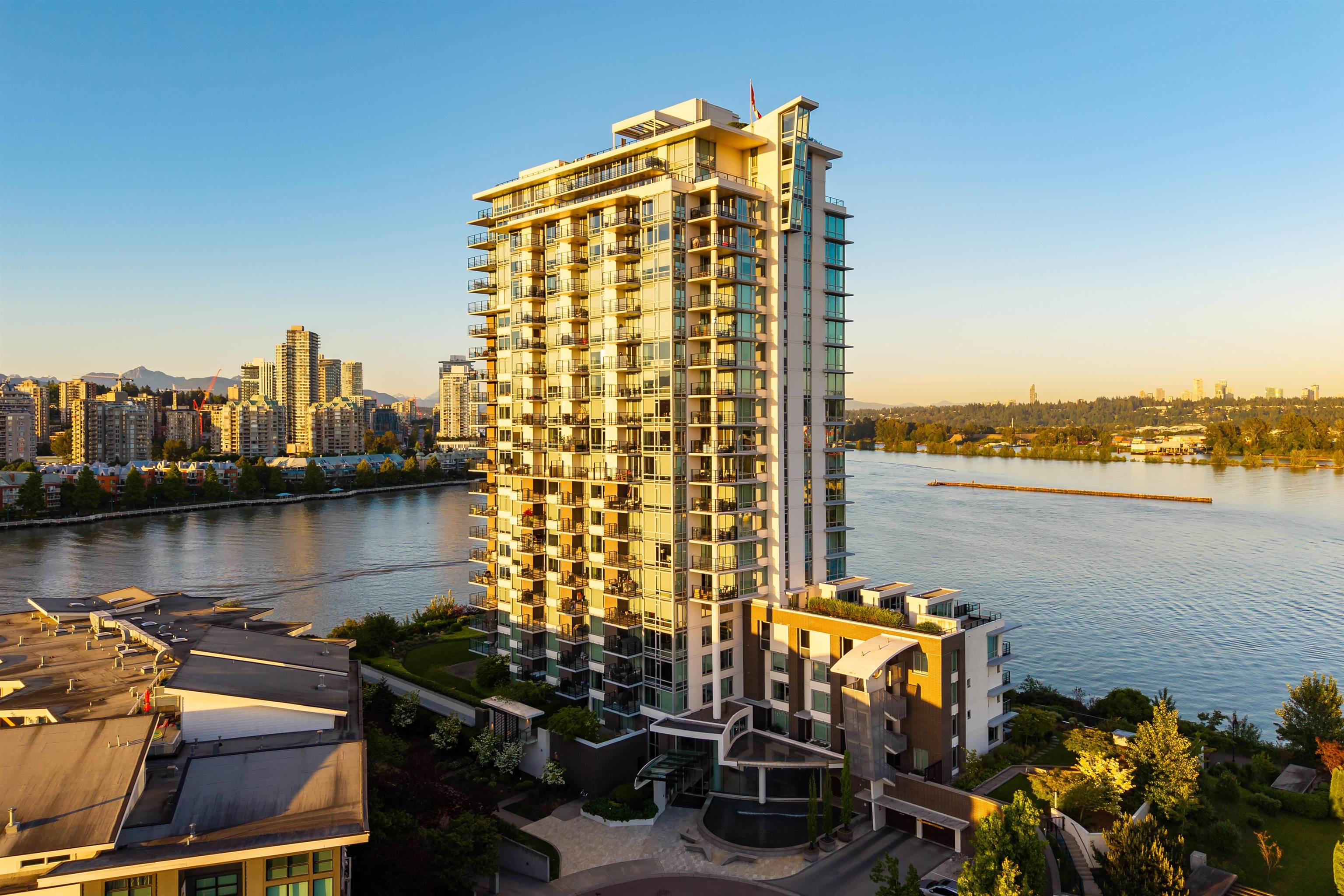 210 Salter Street #1208, New Westminster, BC V3M 0J9