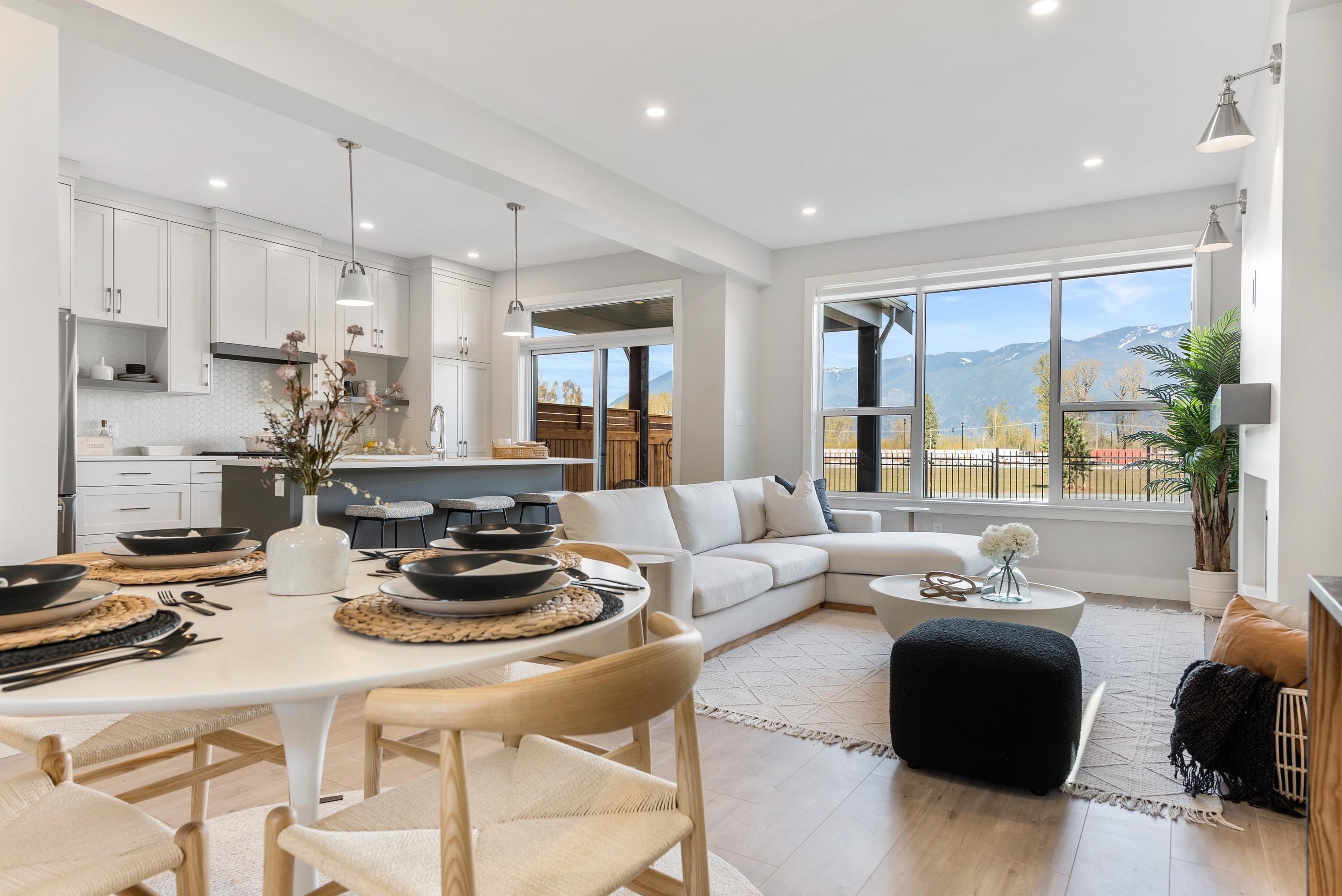 45416 Willowstream Road, Chilliwack, BC V2R 6G7