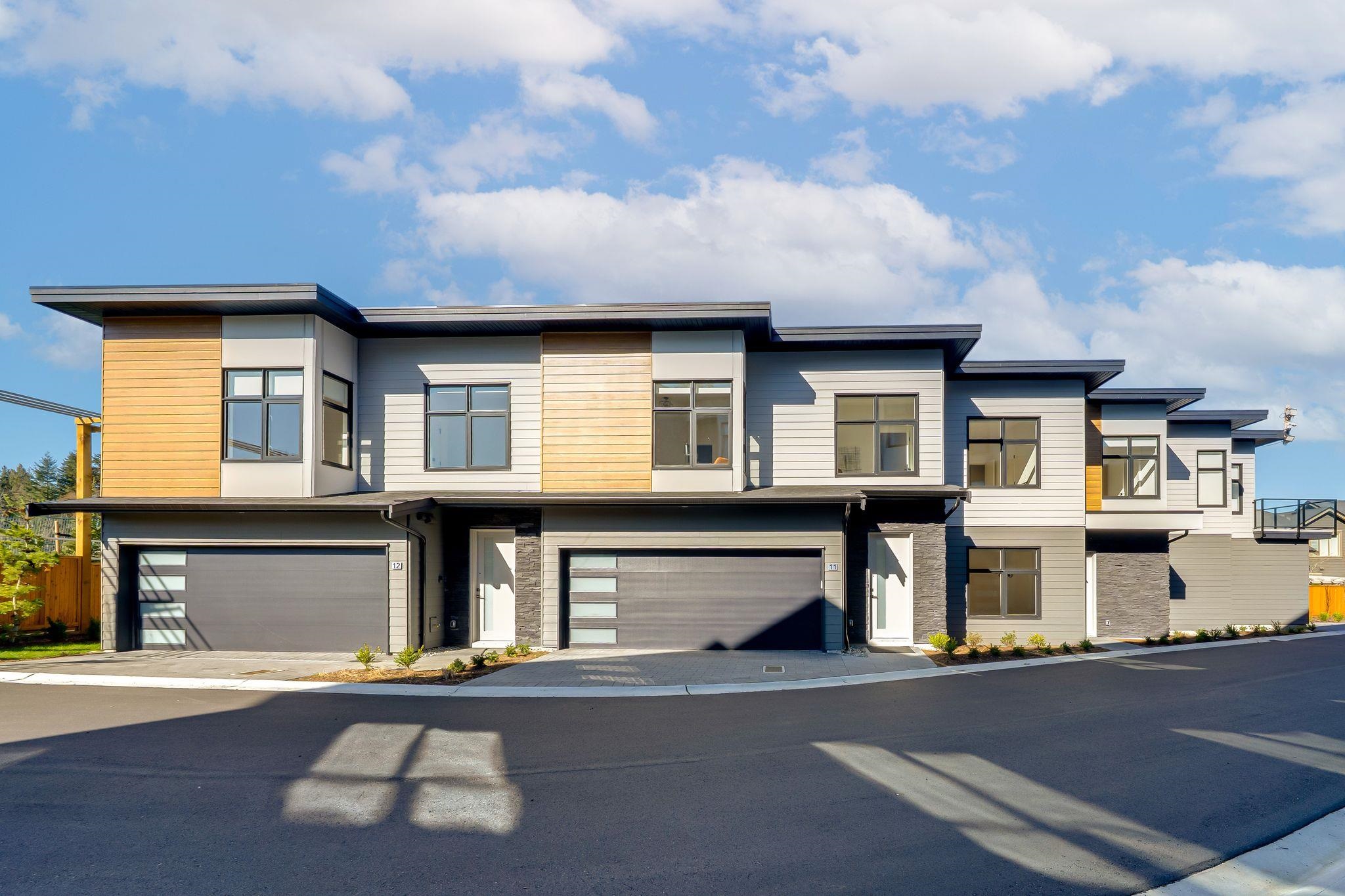 3075 160 Street #11, Surrey, BC V3S 0N6