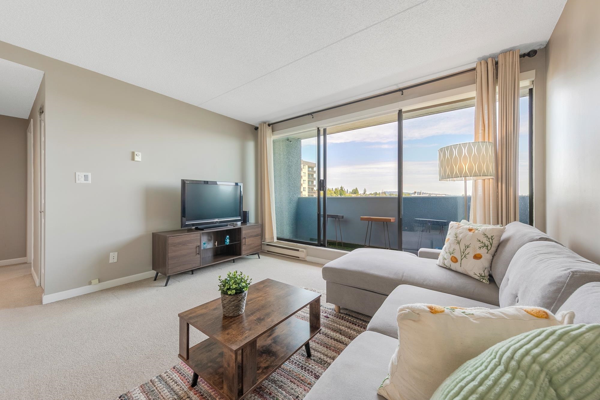 110 West 4th Street #1103, North Vancouver, BC V7M 3H3