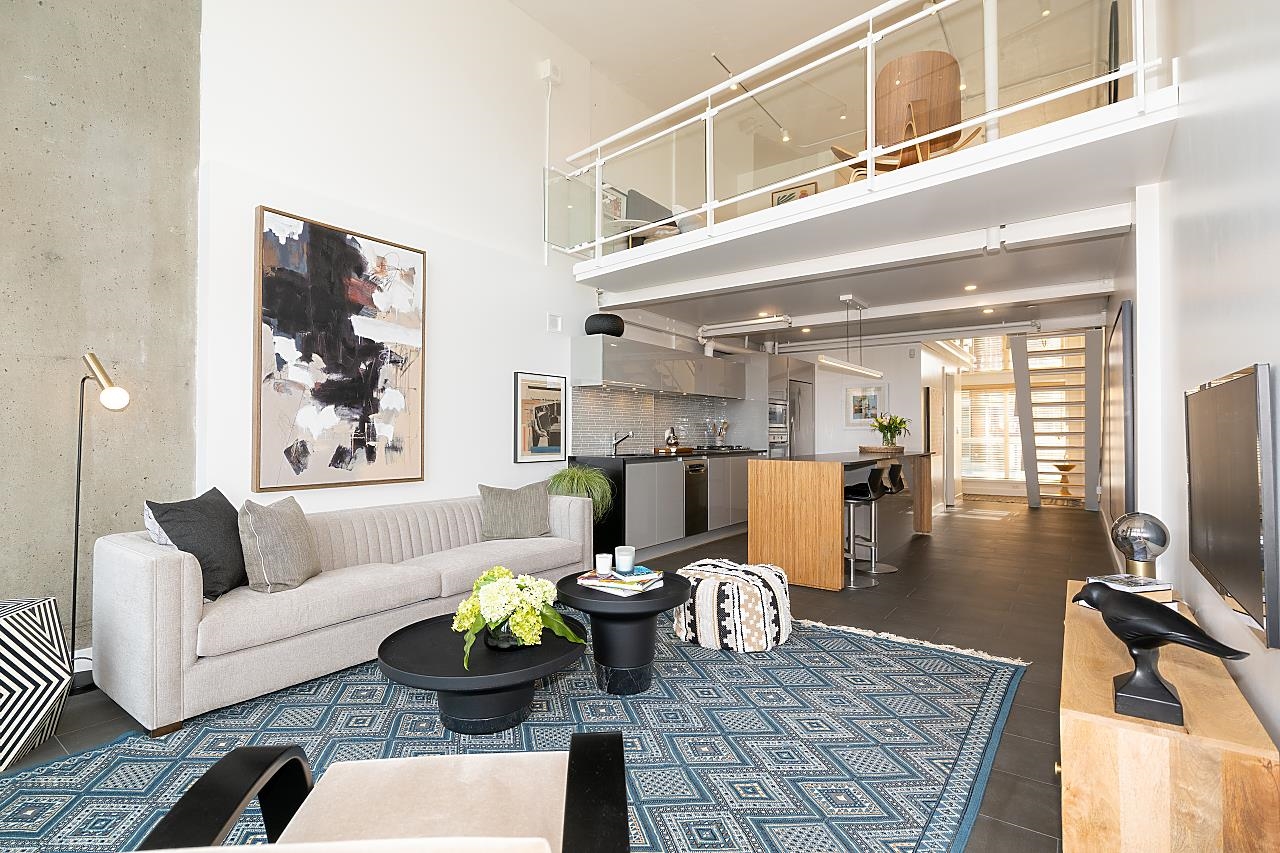 1529 West 6th Avenue #403, Vancouver, BC V6J 1R1