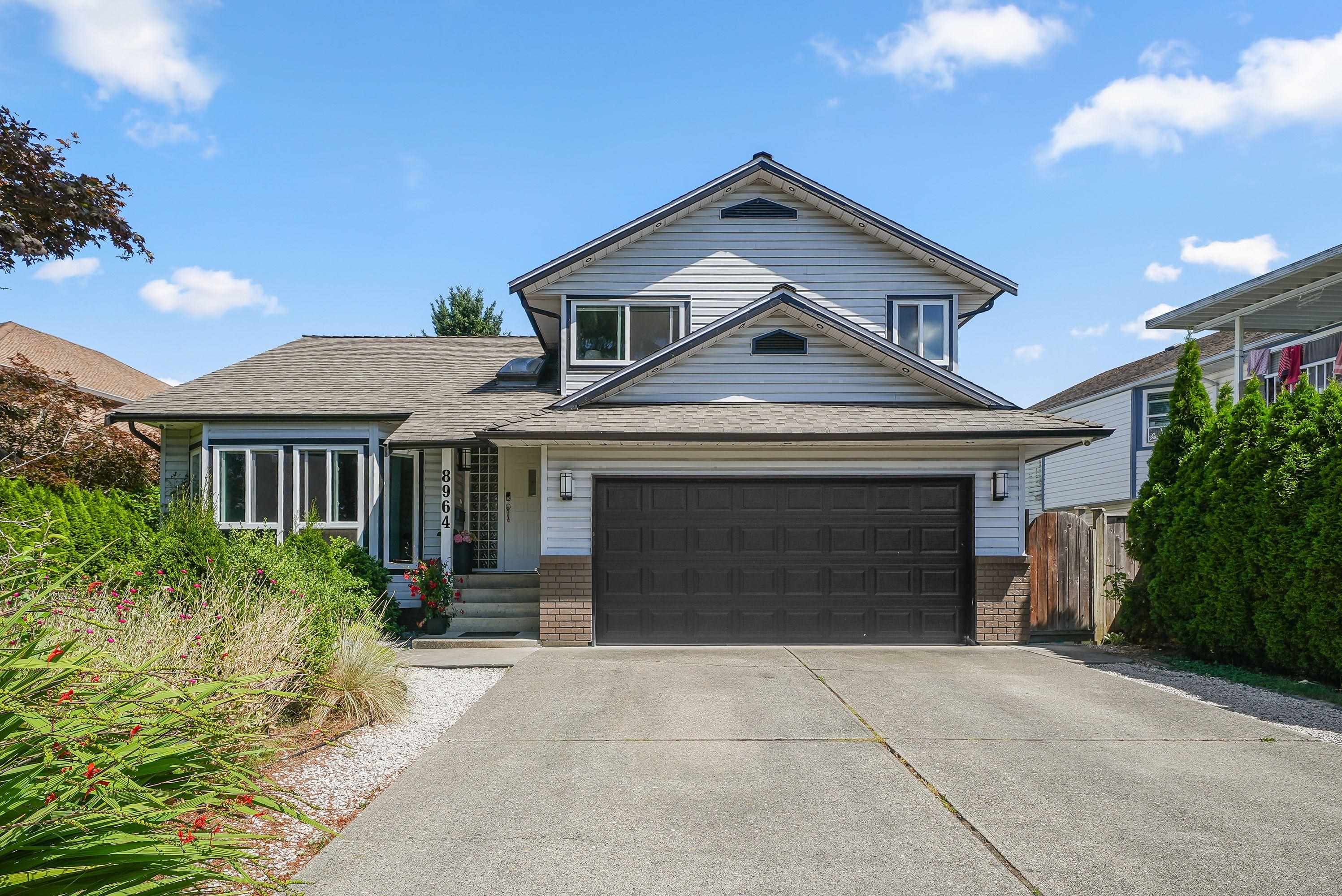142a Street, Surrey, BC V3V 7T1