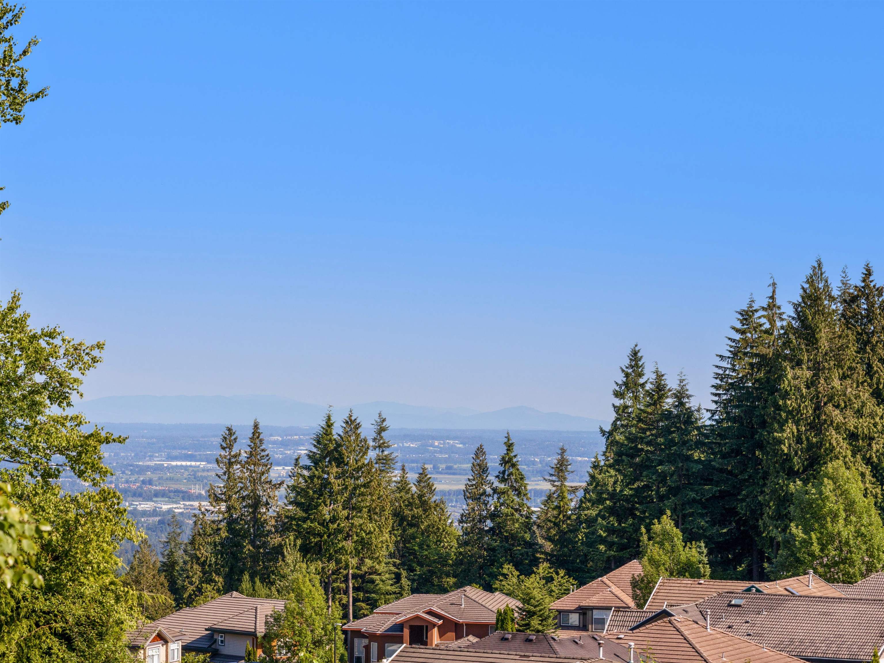 2205 Parkway Boulevard, Coquitlam, BC V3E 3P8
