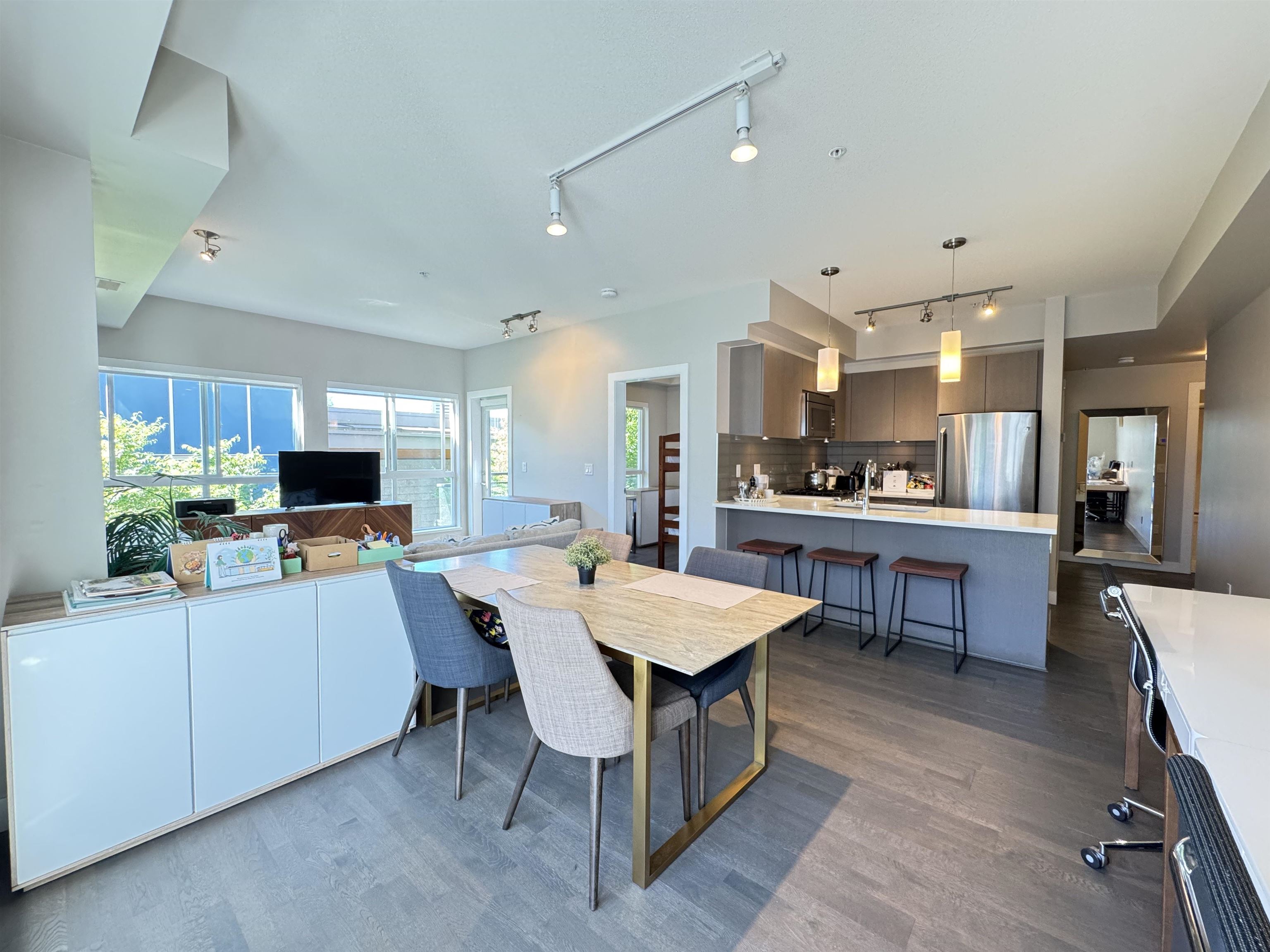 10033 River Drive #206, Richmond, BC V6X 0L1