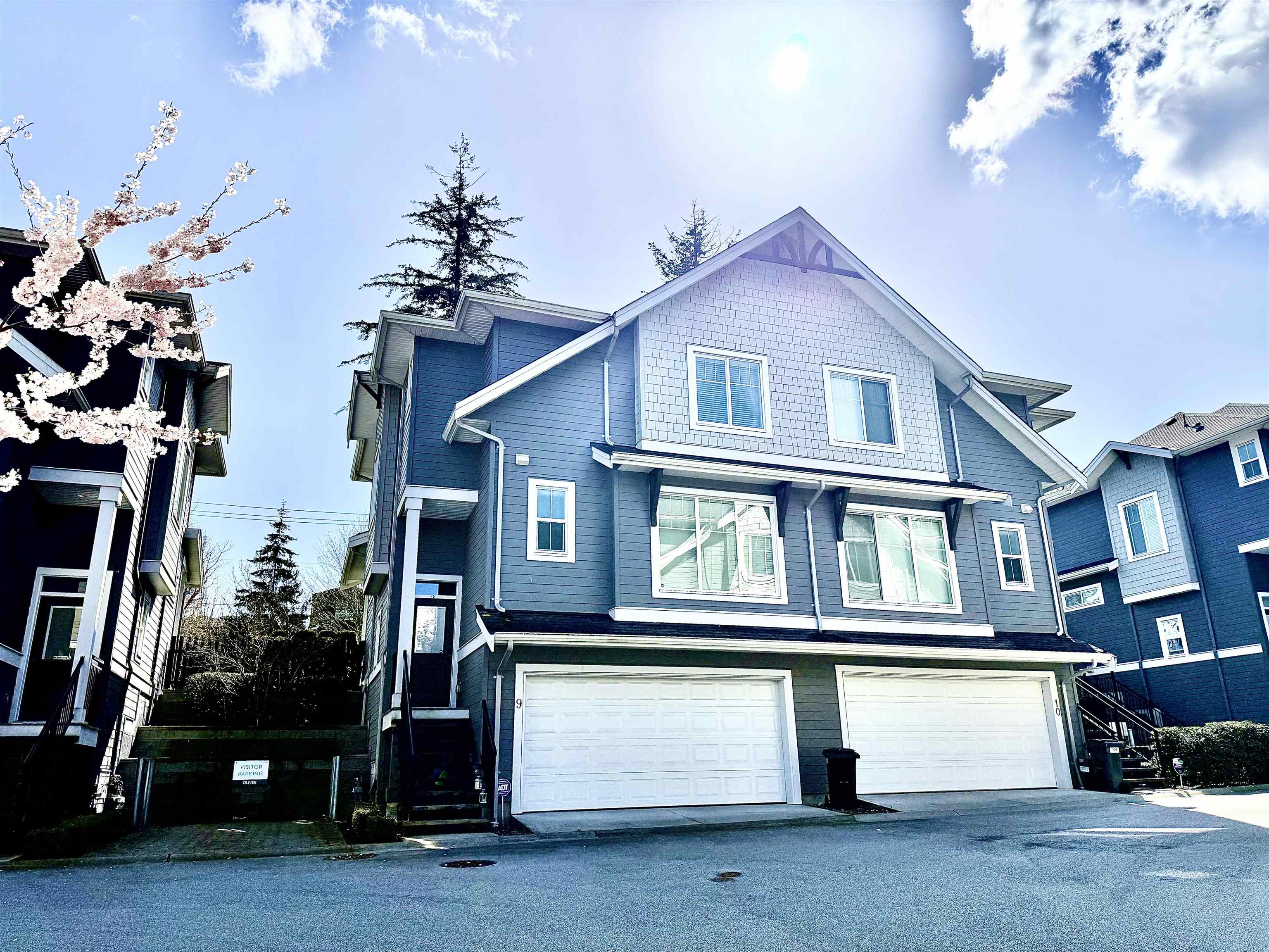 2855 158 Street #9, Surrey, BC V3Z 0P5