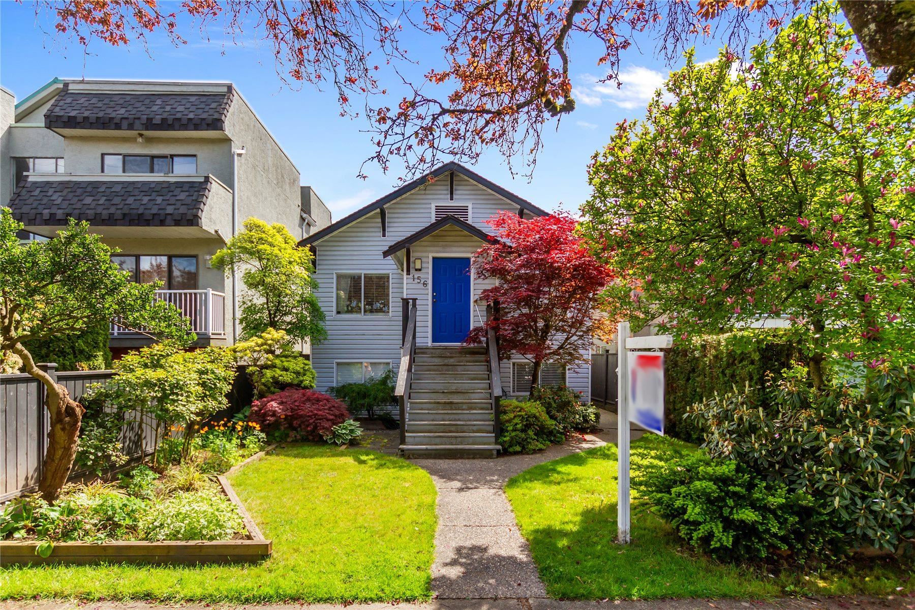 156 East 53rd Avenue, Vancouver, BC V5X 1H8