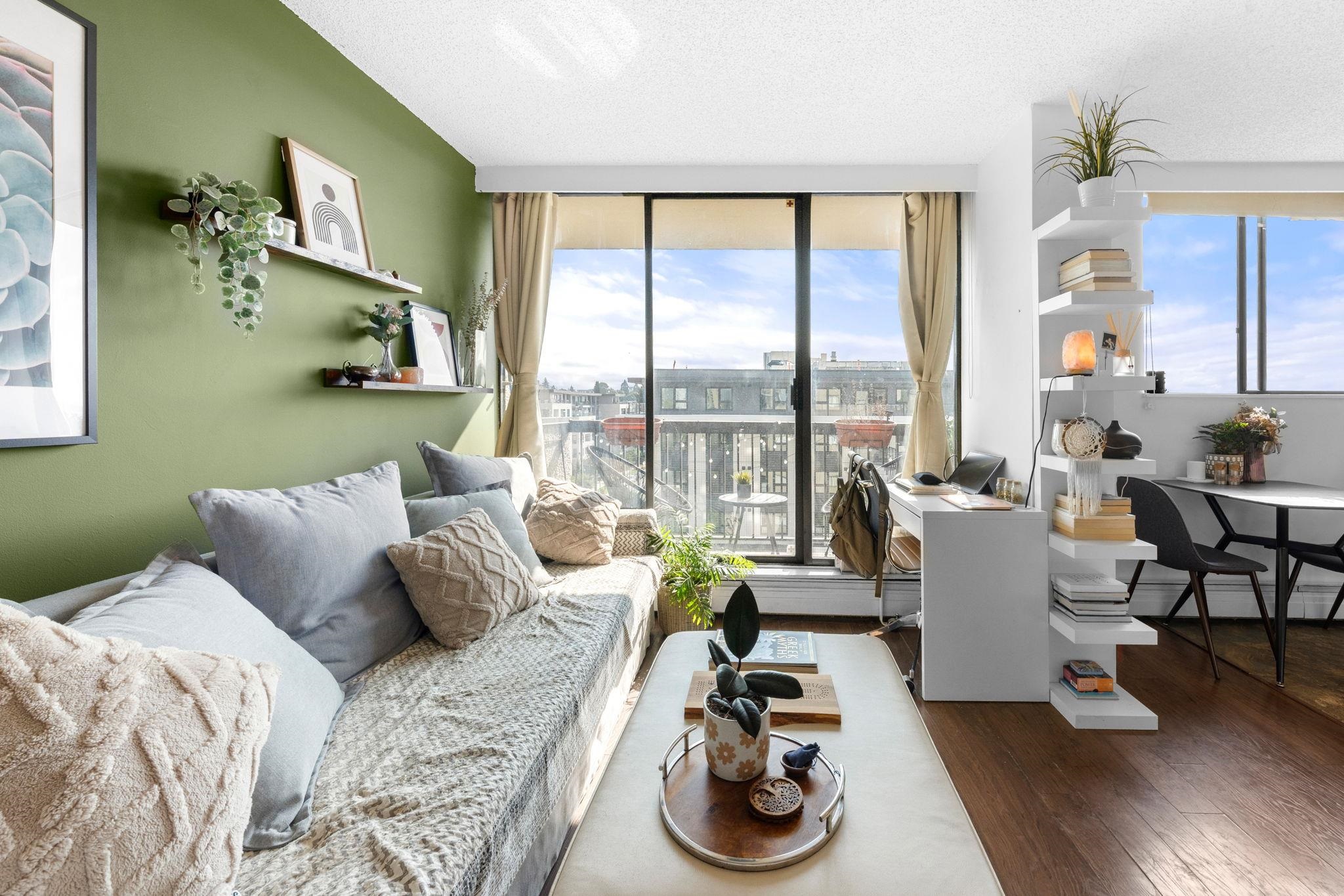 145 Saint Georges Avenue #706, North Vancouver, BC V7L 3G8