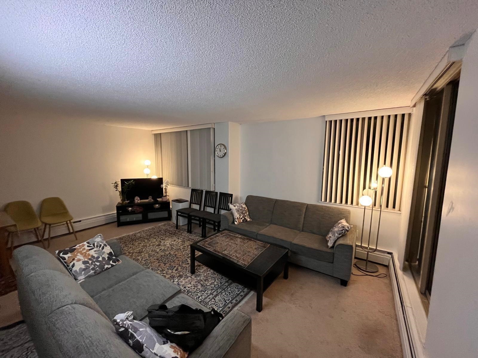 2008 Fullerton Avenue #404, North Vancouver, BC V7P 3G7