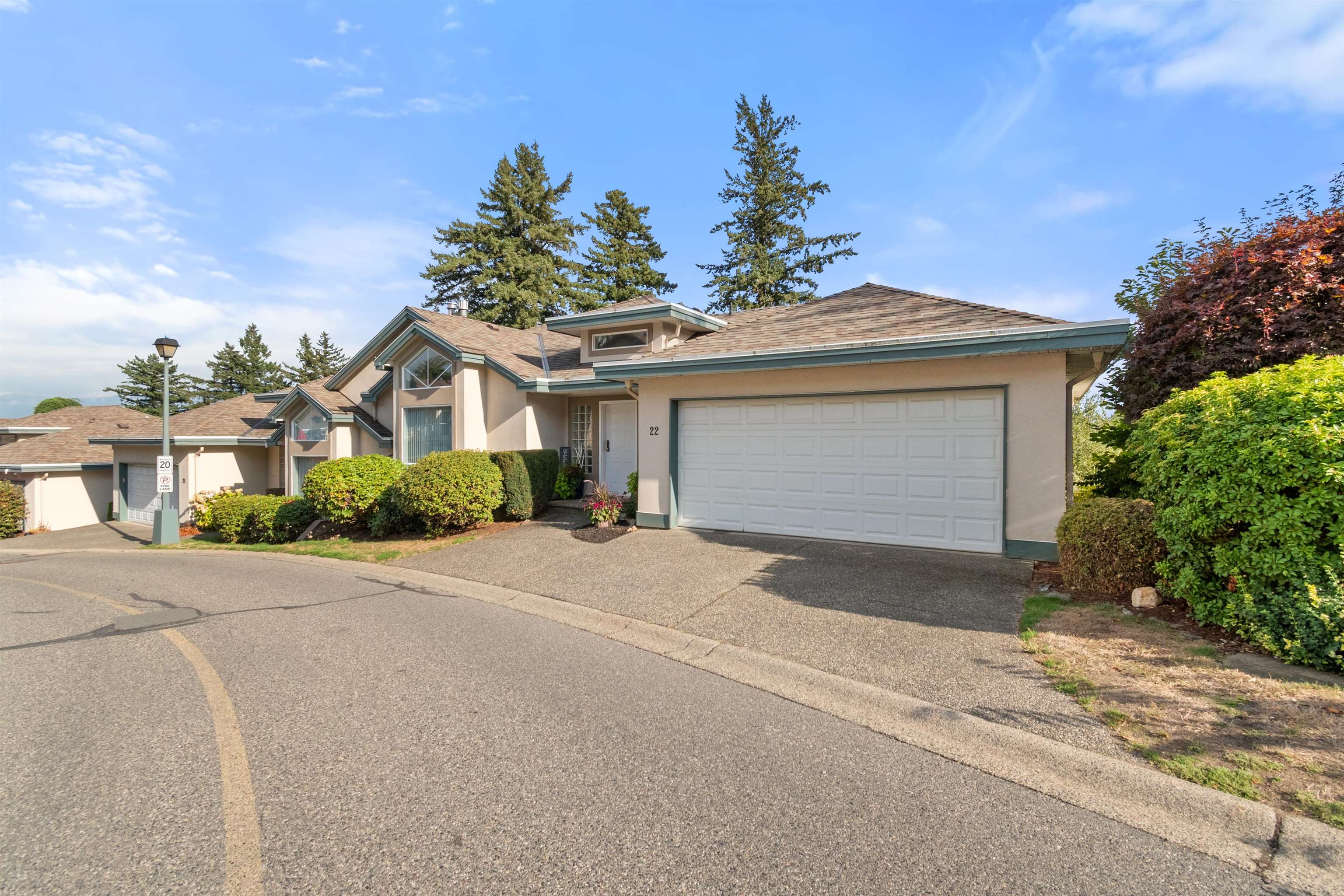 8590 Sunrise Dr 22, Chilliwack, BC V2R 3Z4 MLS R2901201 Houseful