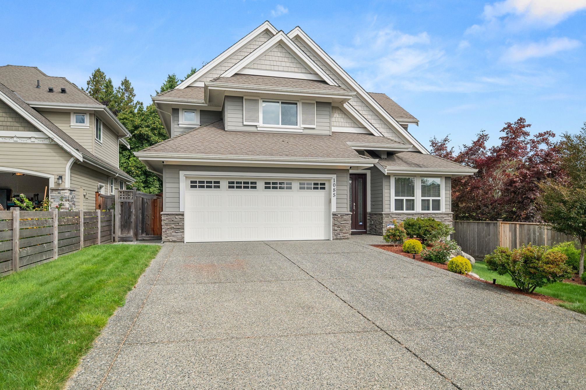 1085 King George Boulevard, Surrey, BC V4A 9S7