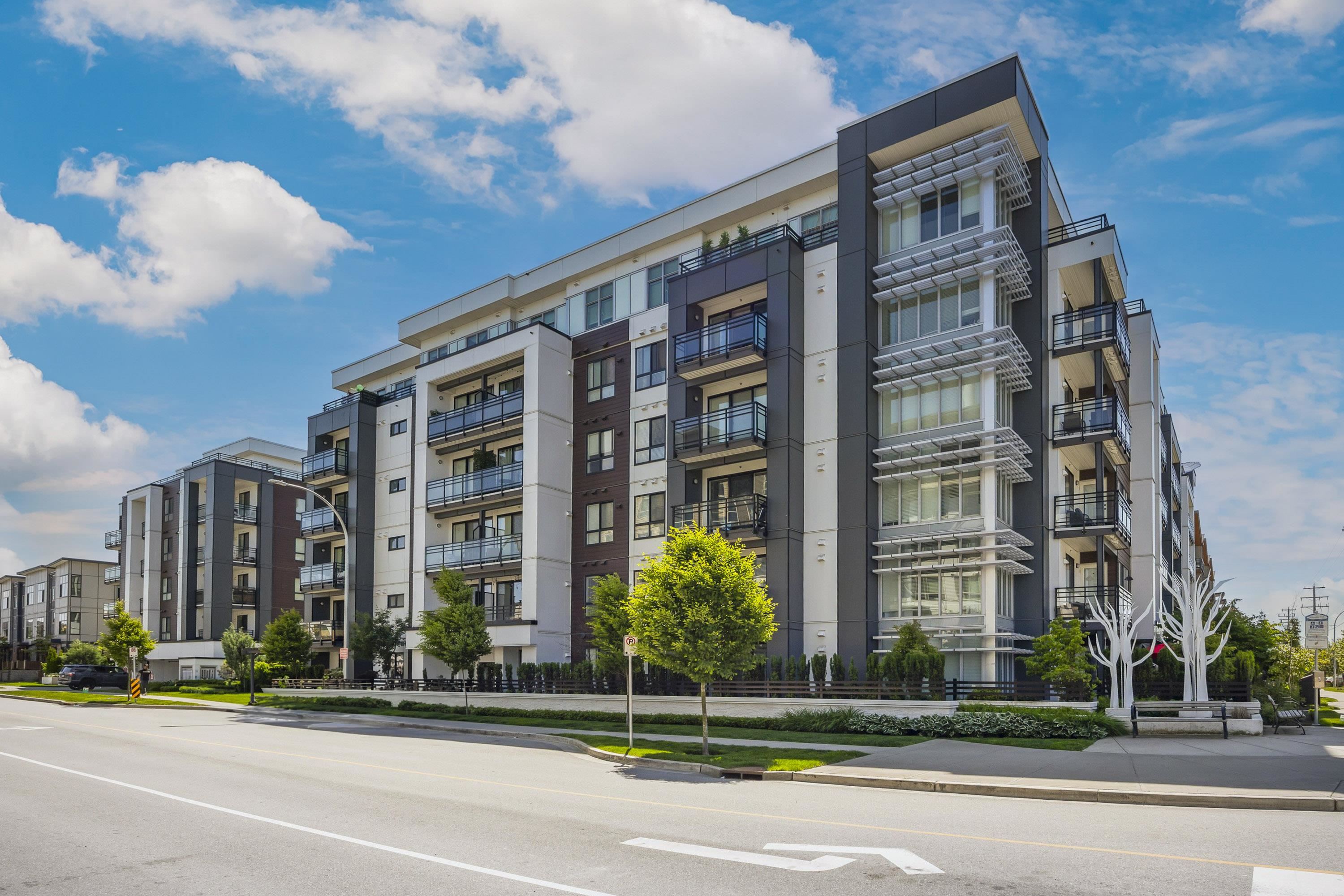 20838 78b Avenue #a215, Langley, BC V2Y 3M1