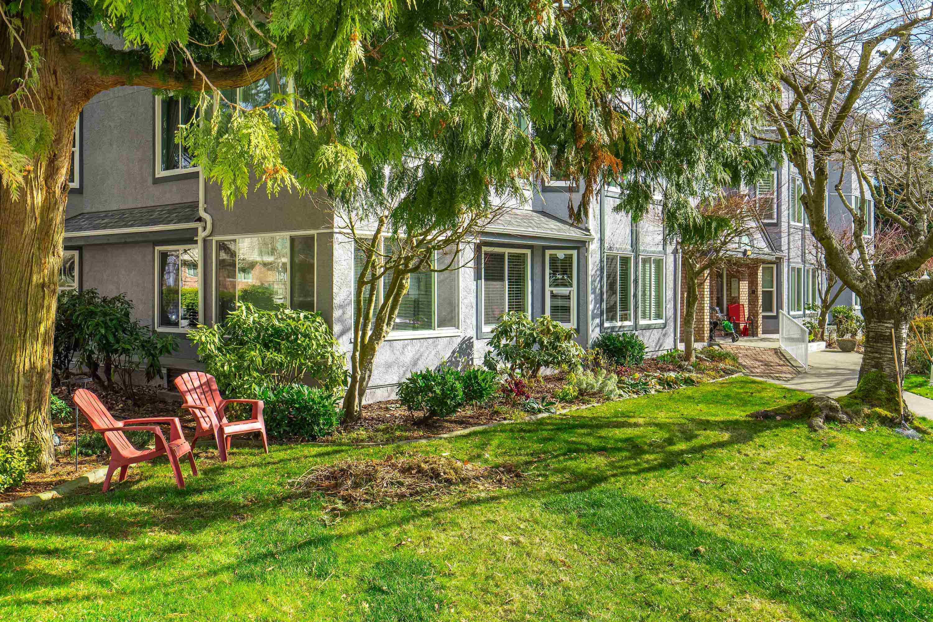 1378 Fir St 103, White Rock, BC V4B 4B2 MLS R2775029 Houseful