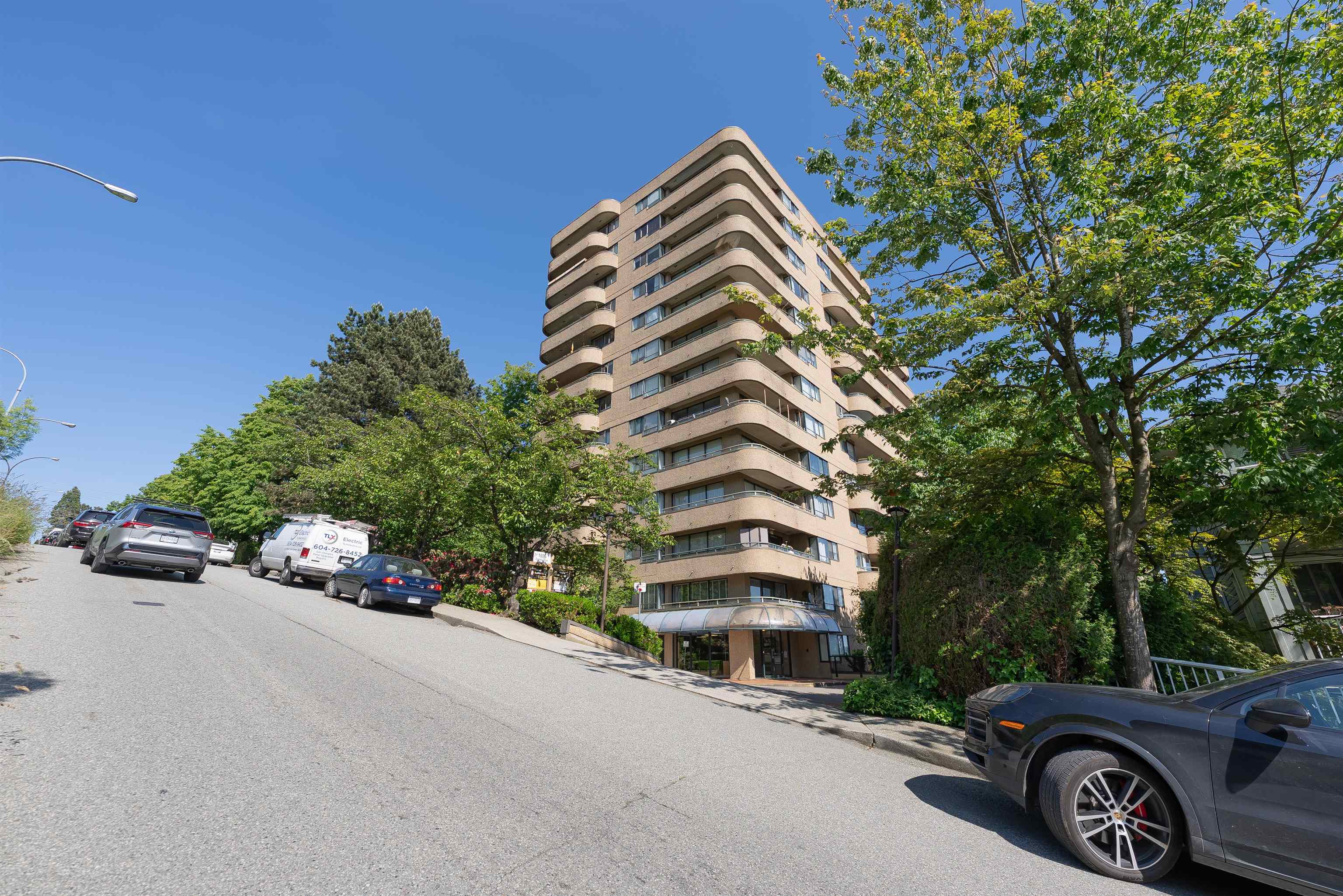 1026 Queens Avenue #302, New Westminster, BC V3M 6B2