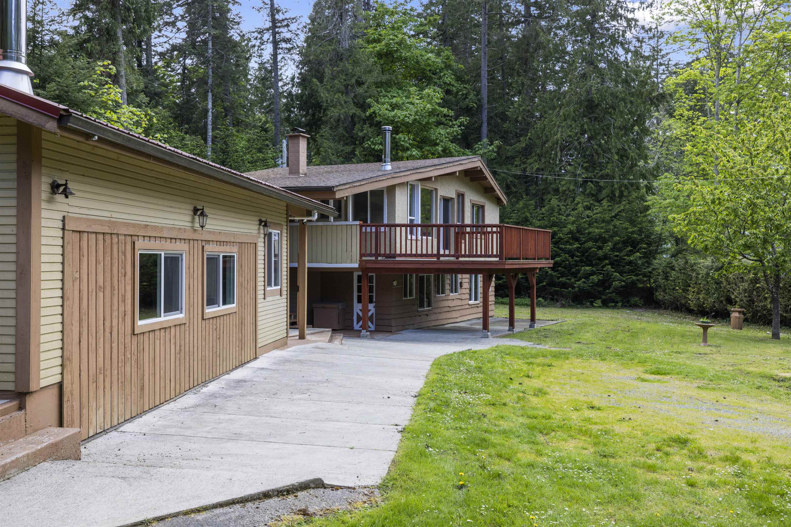 255 Ricardo Rd, Gabriola Island, BC V0R 1X1