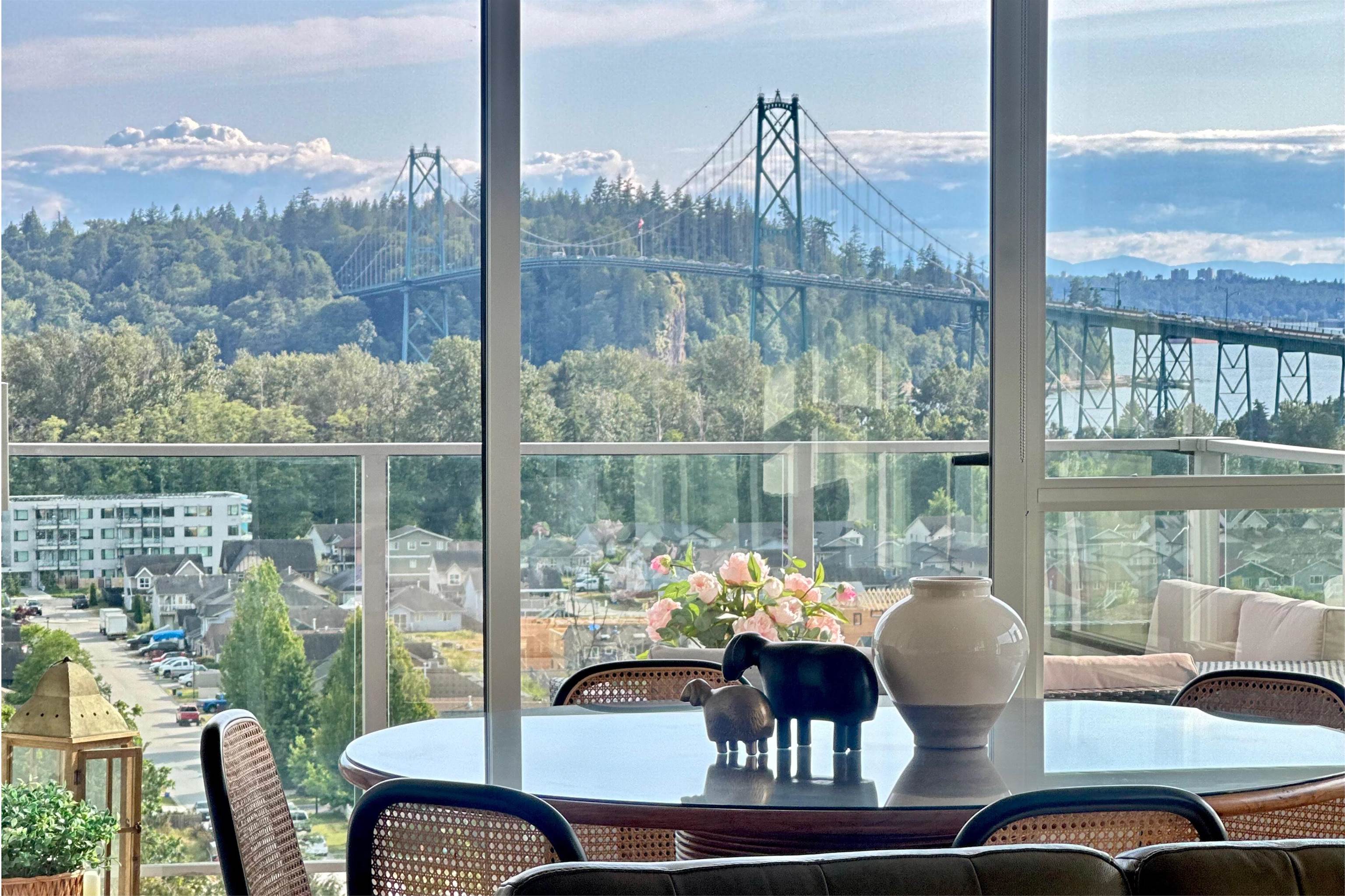 1632 Lions Gate Lane #1205, North Vancouver, BC V7P 0E2