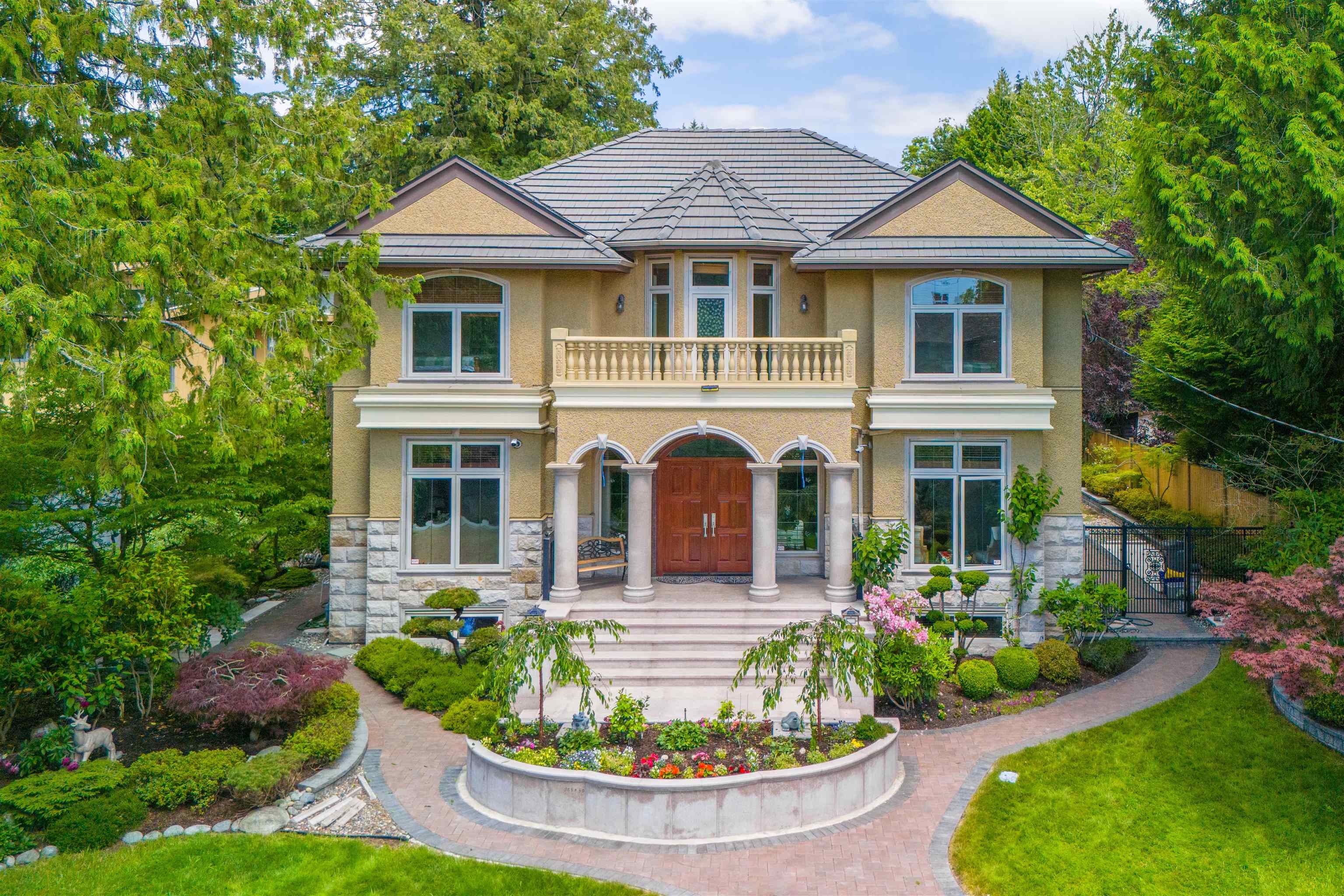 2769 West 49th Avenue, Vancouver, BC V6N 3S5