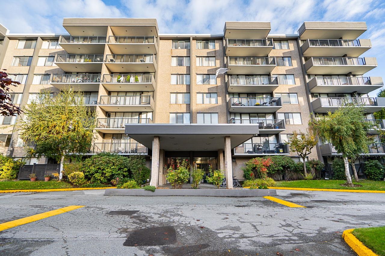 9300 Parksville Drive #402, Richmond, BC V7E 4W3