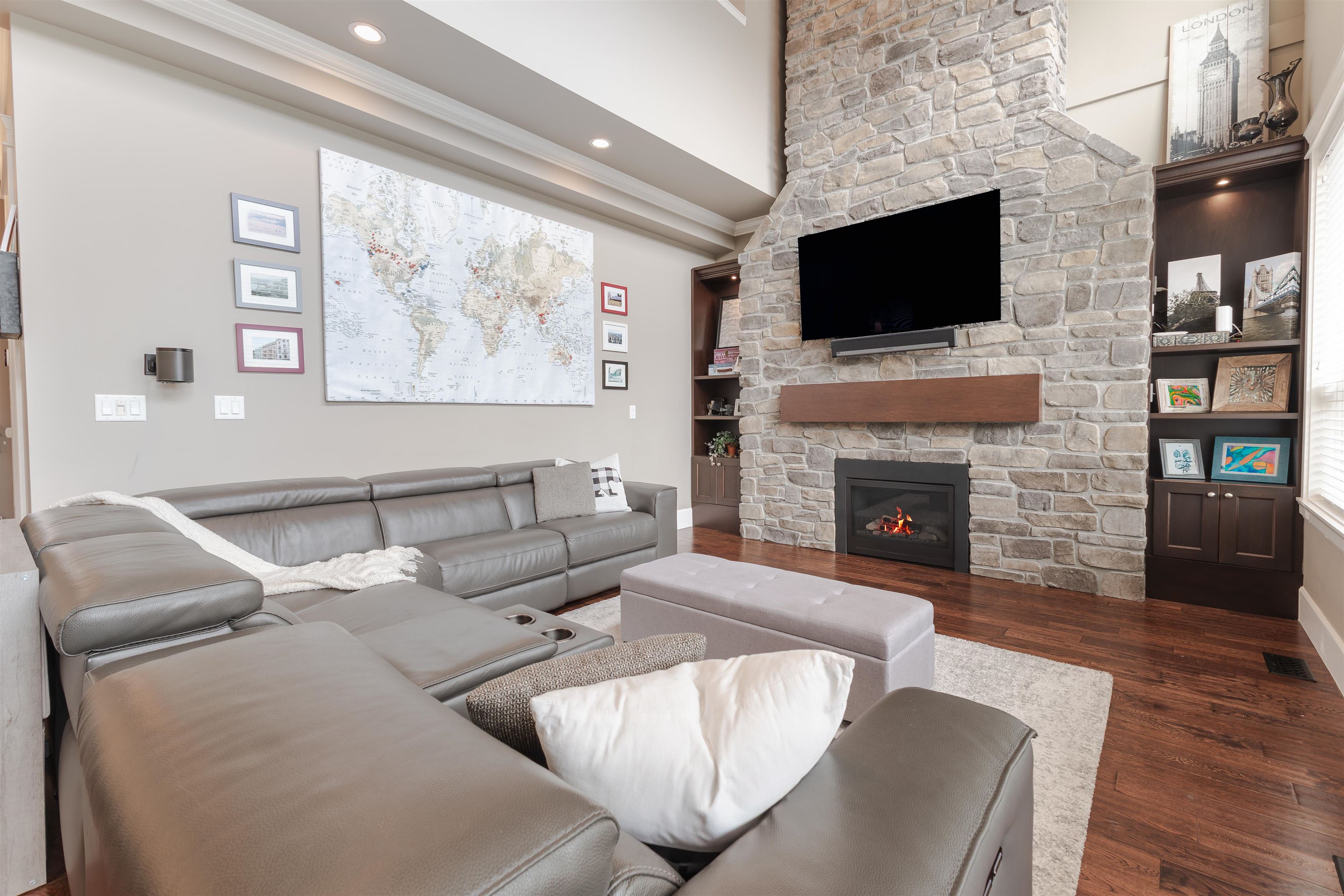 3 Avenue, Surrey, BC V3Z 9P5