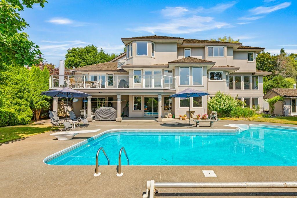 77 Avenue, Surrey, BC V3S 8G1