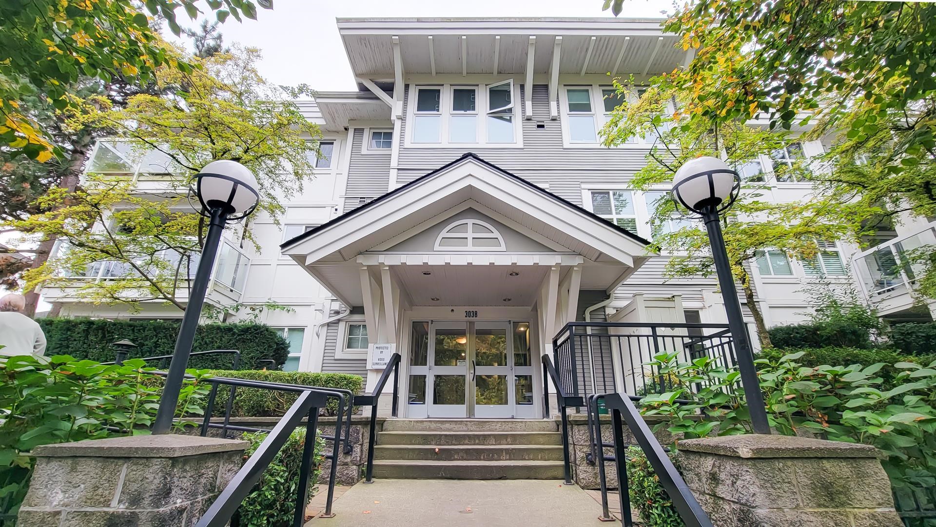 3038 East Kent Avenue South #214, Vancouver, BC V5S 4V8