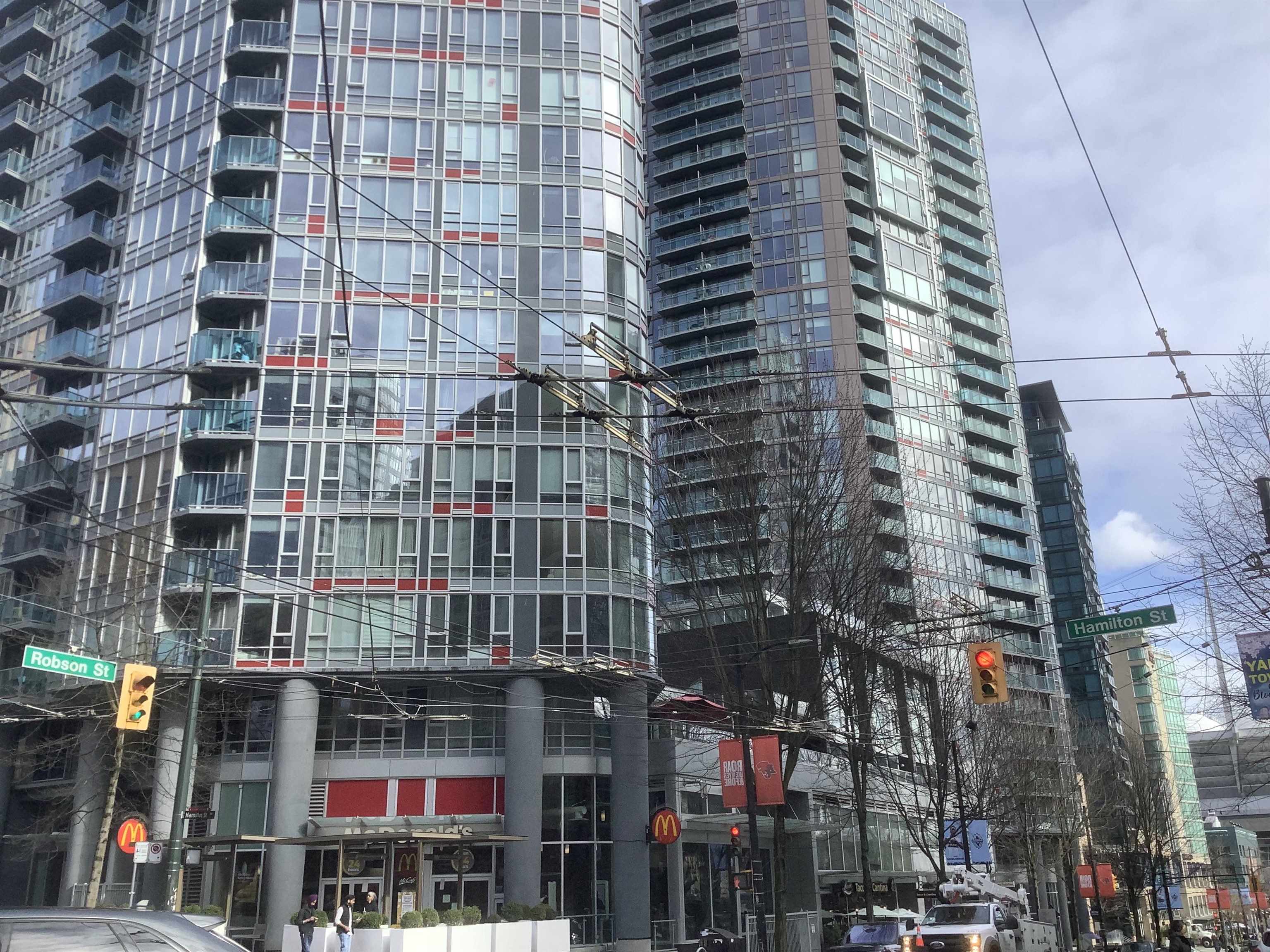 233 Robson Street #1108, Vancouver, BC V6B 0E7