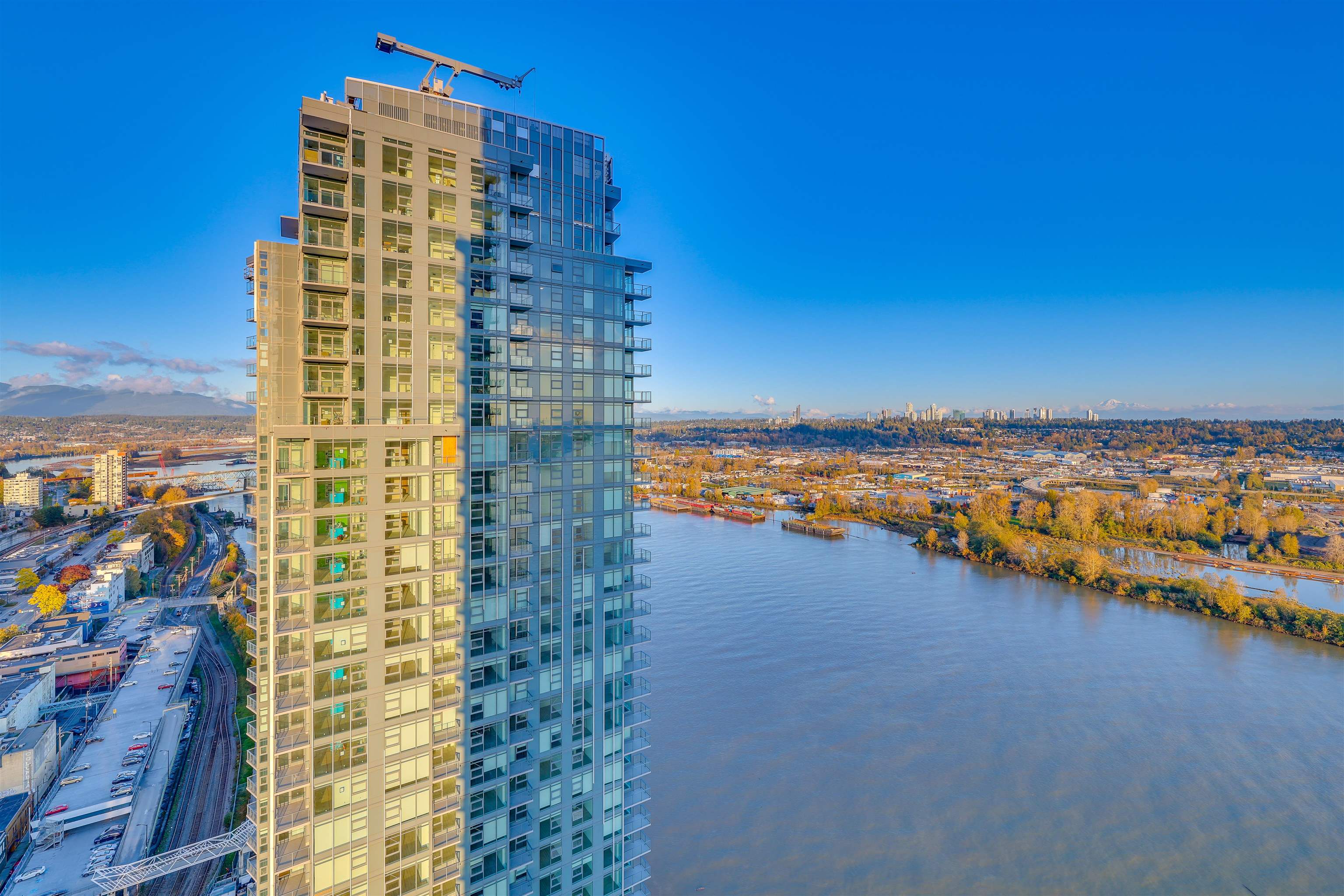 680 Quayside Dr #3504, New Westminster, BC V3M 0P2