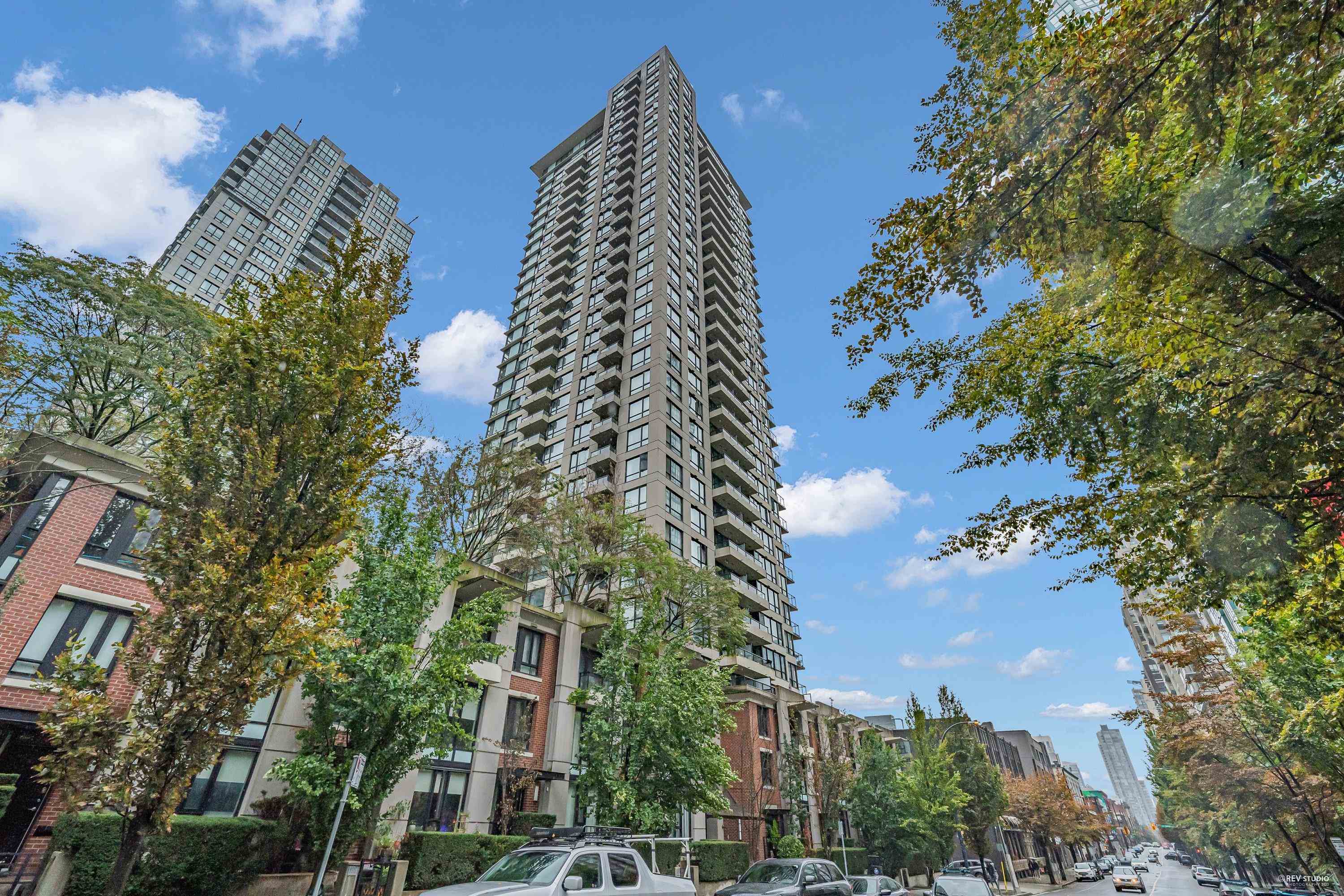 928 Homer Street #1001, Vancouver, BC V6B 1T7
