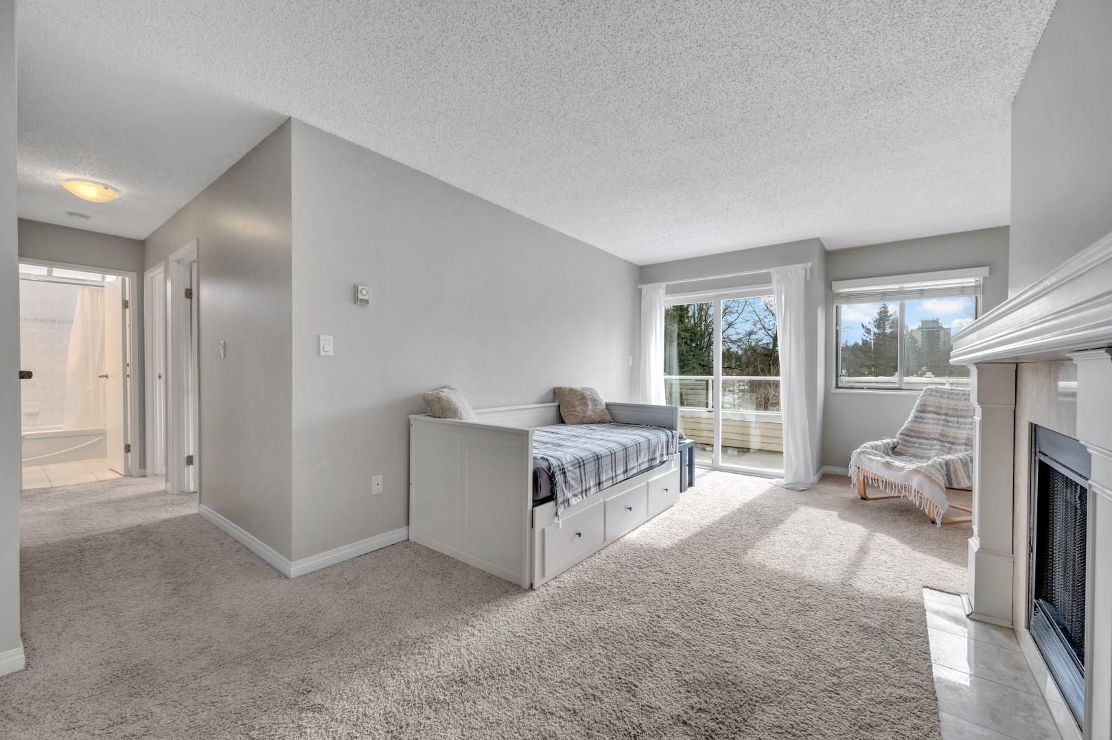 1155 Ross Road #308, North Vancouver, BC V7K 1C6