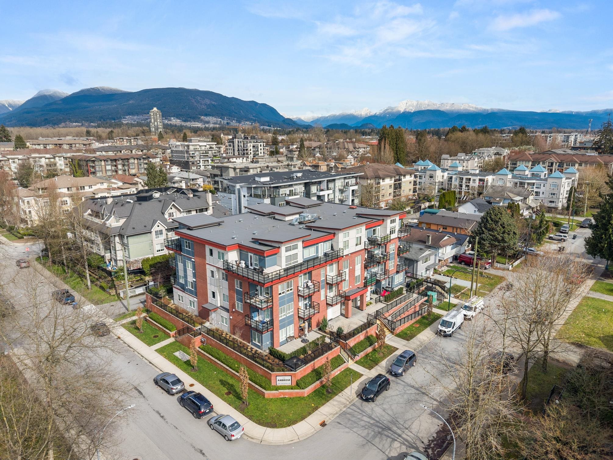 2389 Hawthorne Ave #206, Port Coquitlam, BC V3C 0T2