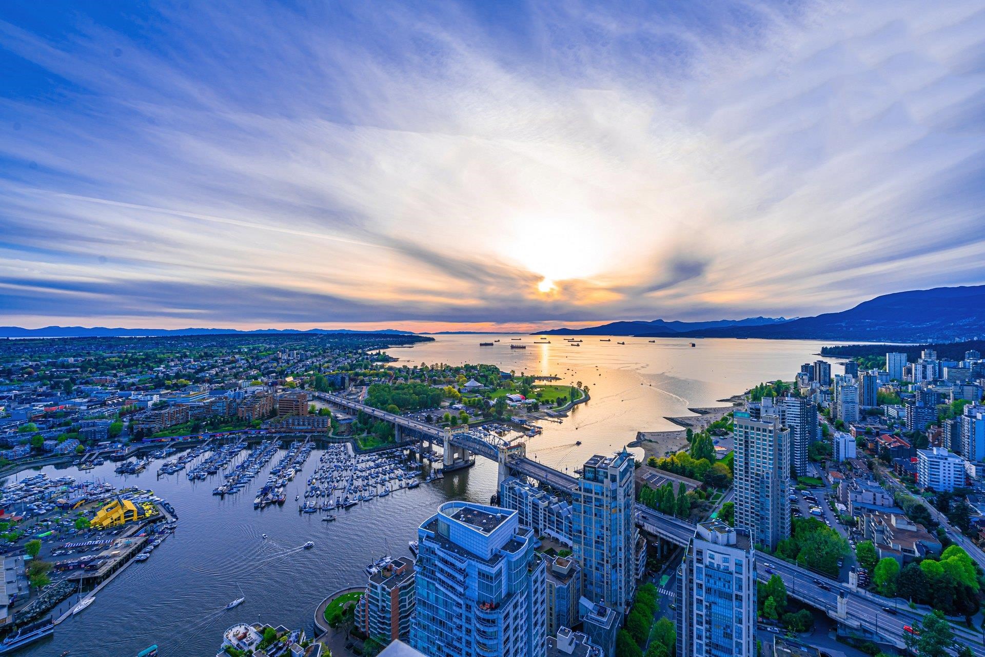 1480 Howe Street #5601, Vancouver, BC V6Z 0G5
