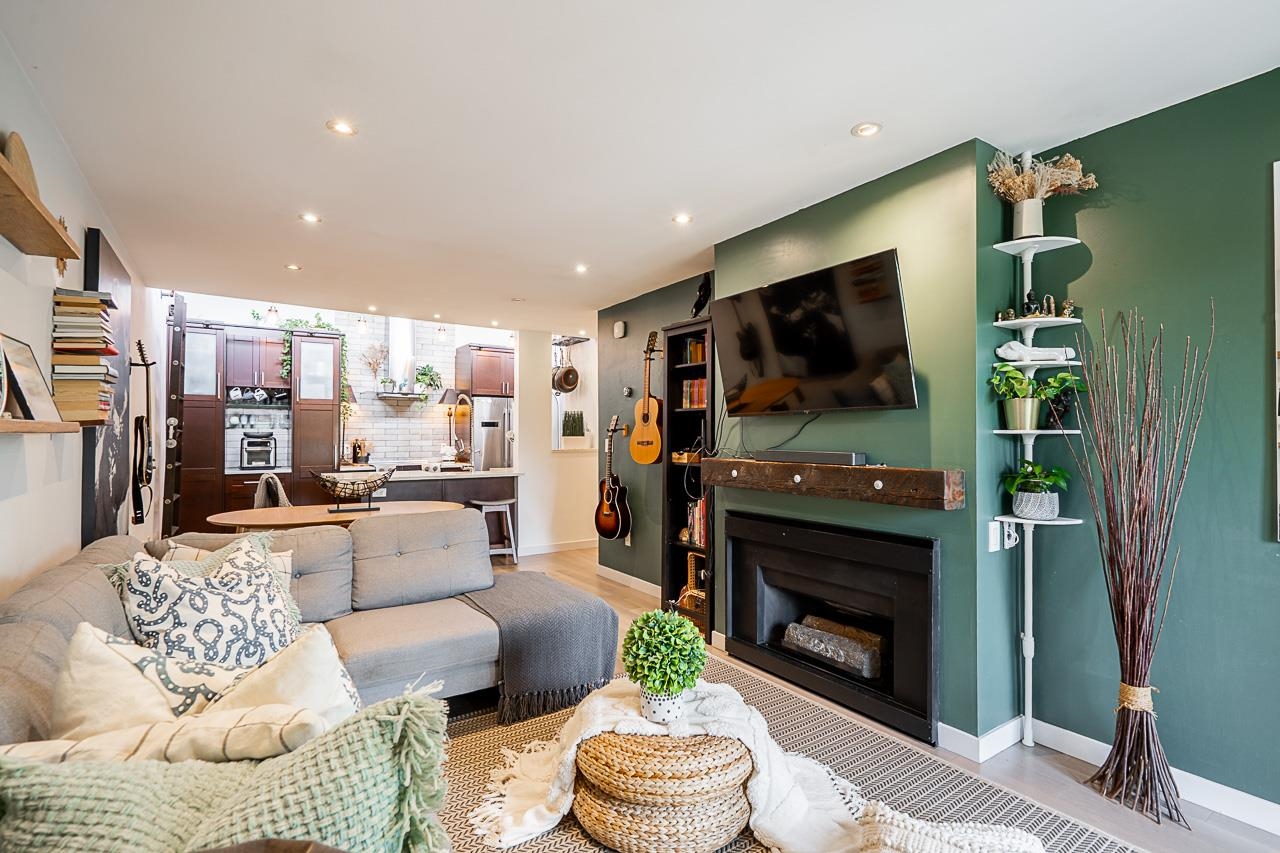 1420 East 7th Avenue #304, Vancouver, BC V5N 1R8
