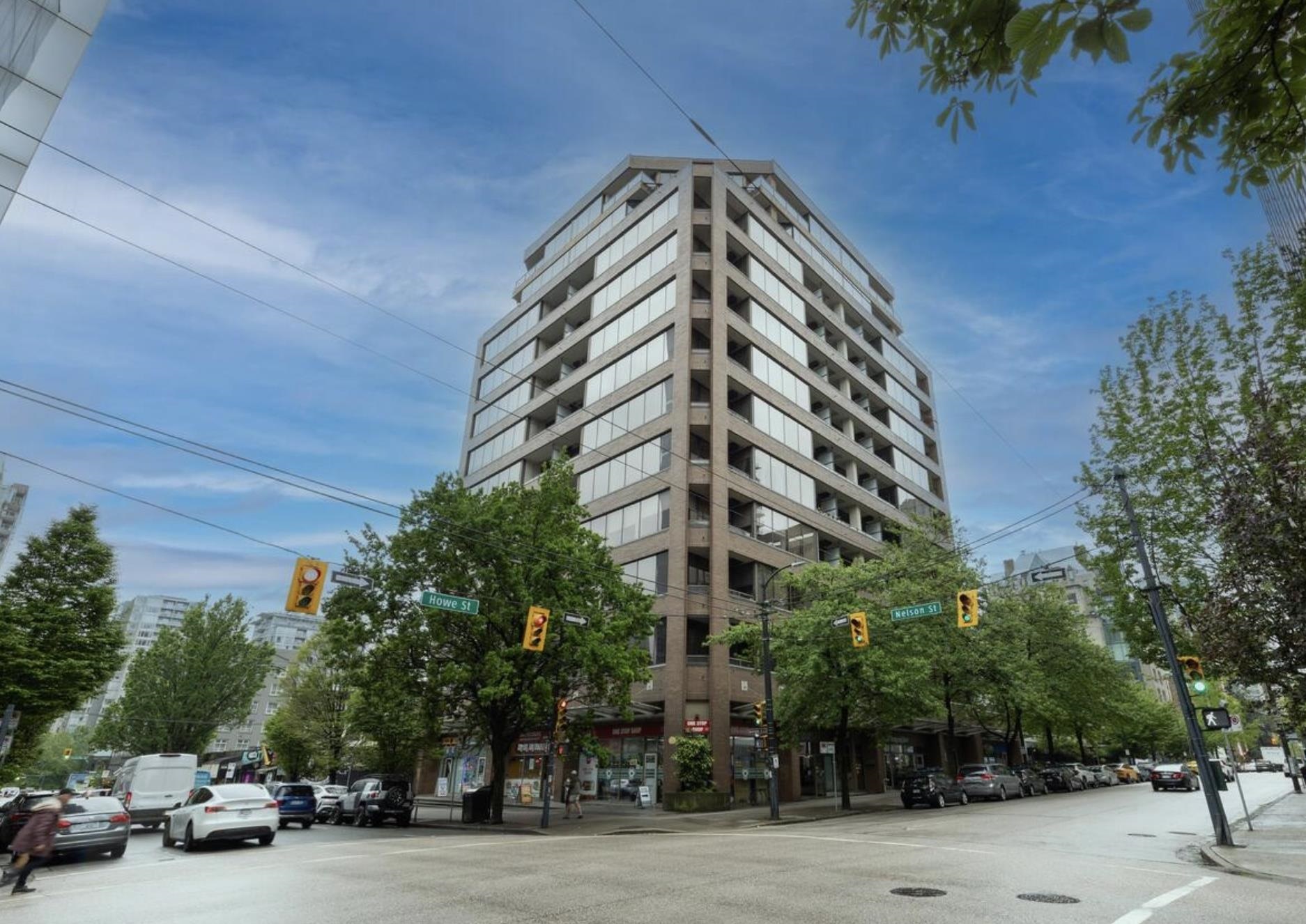 1010 Howe Street #702, Vancouver, BC V6Z 1P5