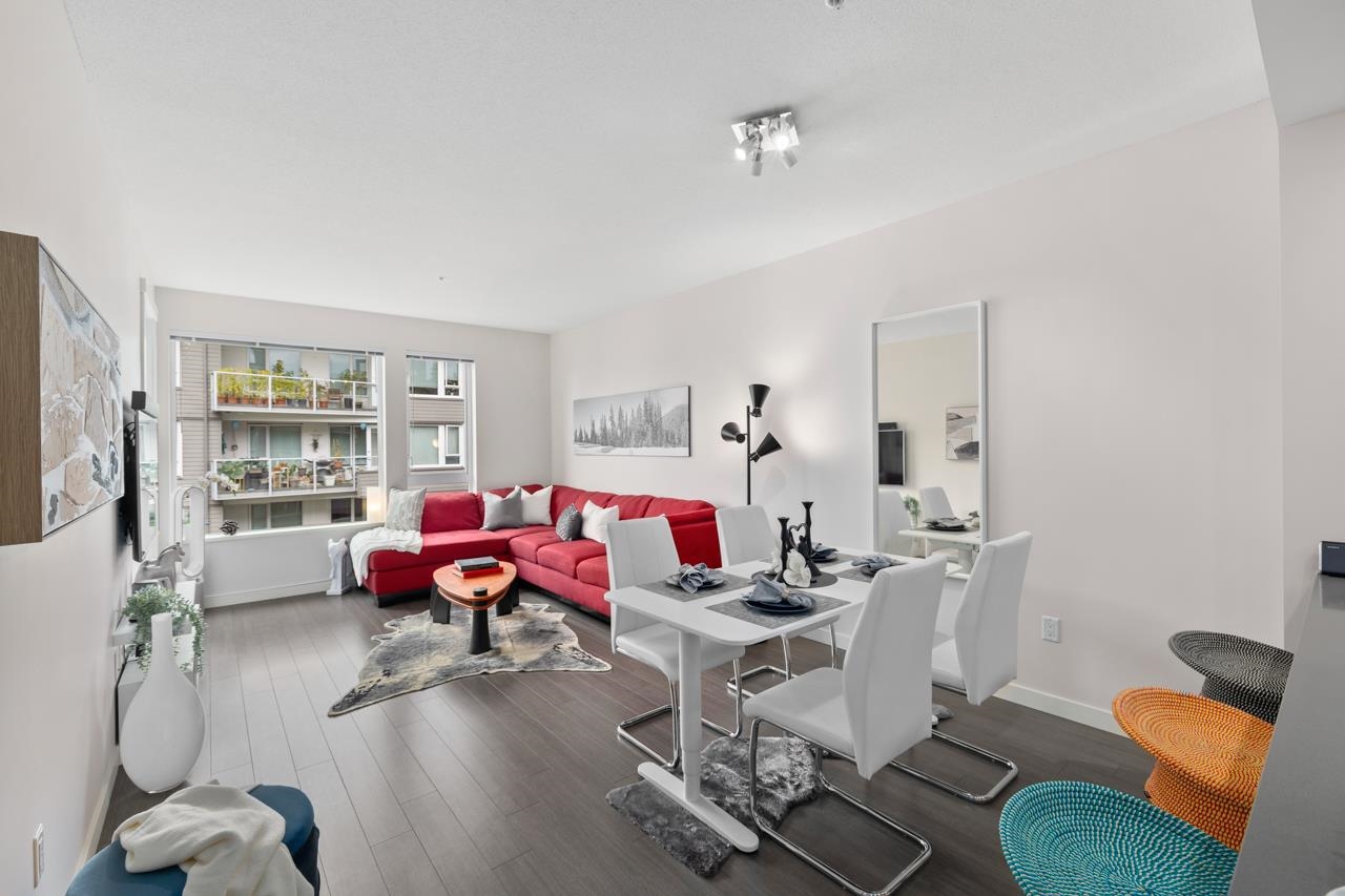 255 West 1st Street #411, North Vancouver, BC V7M 3G8