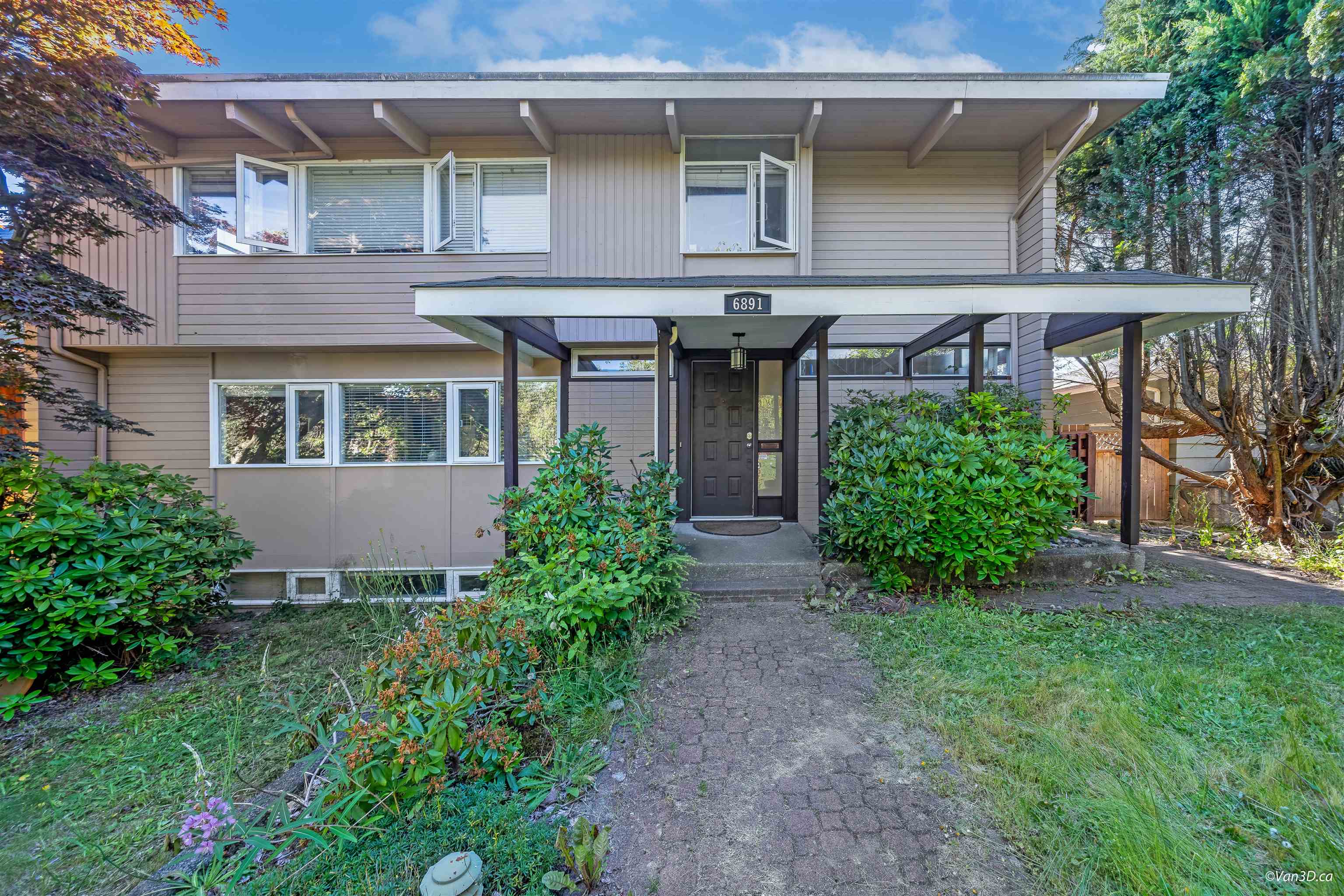 6891 Heather Street, Vancouver, BC V6P 3P5