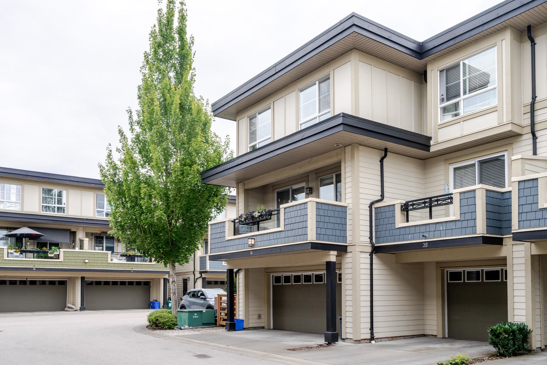 19477 72a Avenue ##36, Surrey, BC V4N 6M2