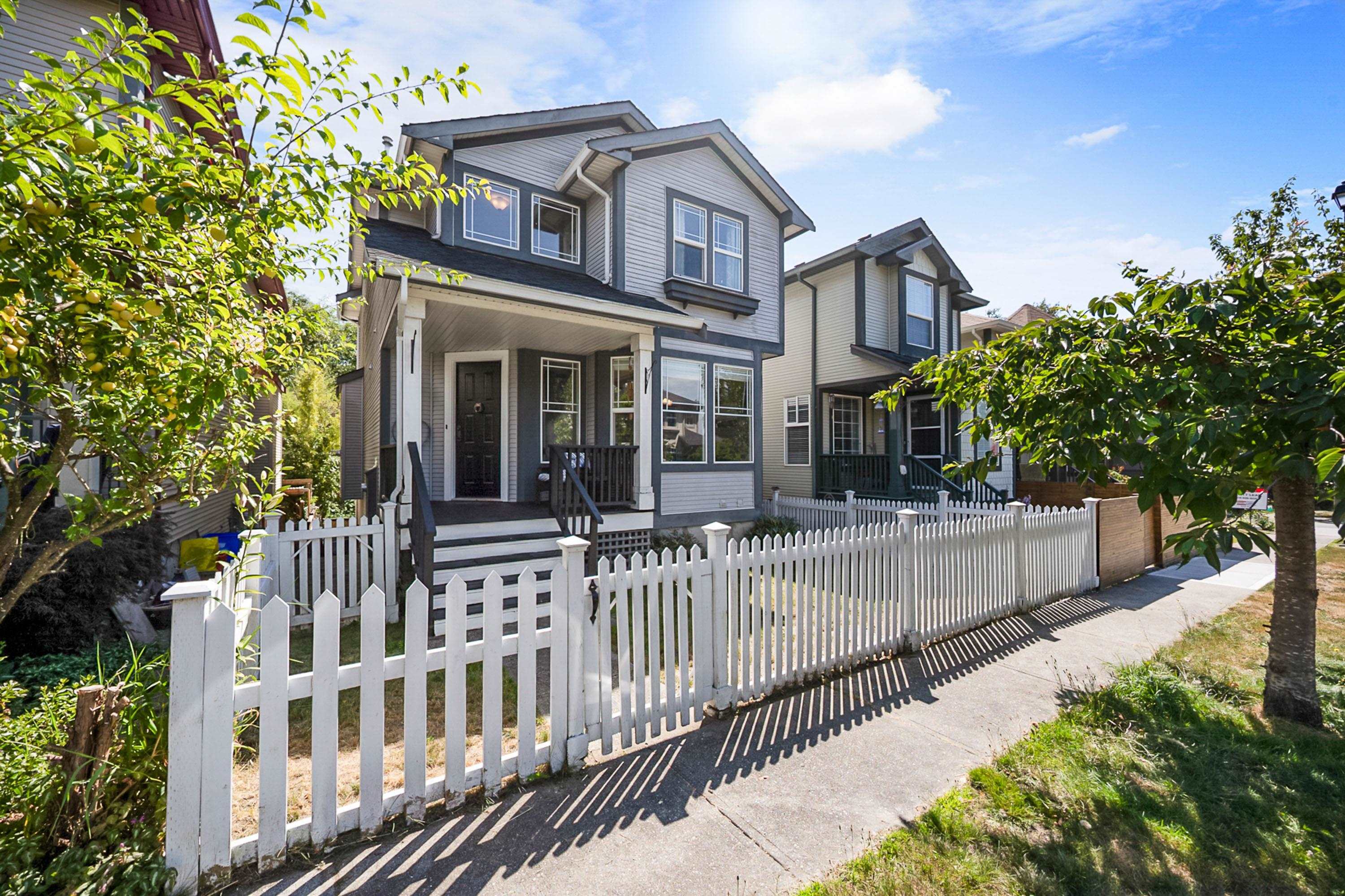 101a Avenue, Maple Ridge, BC V2W 1W6