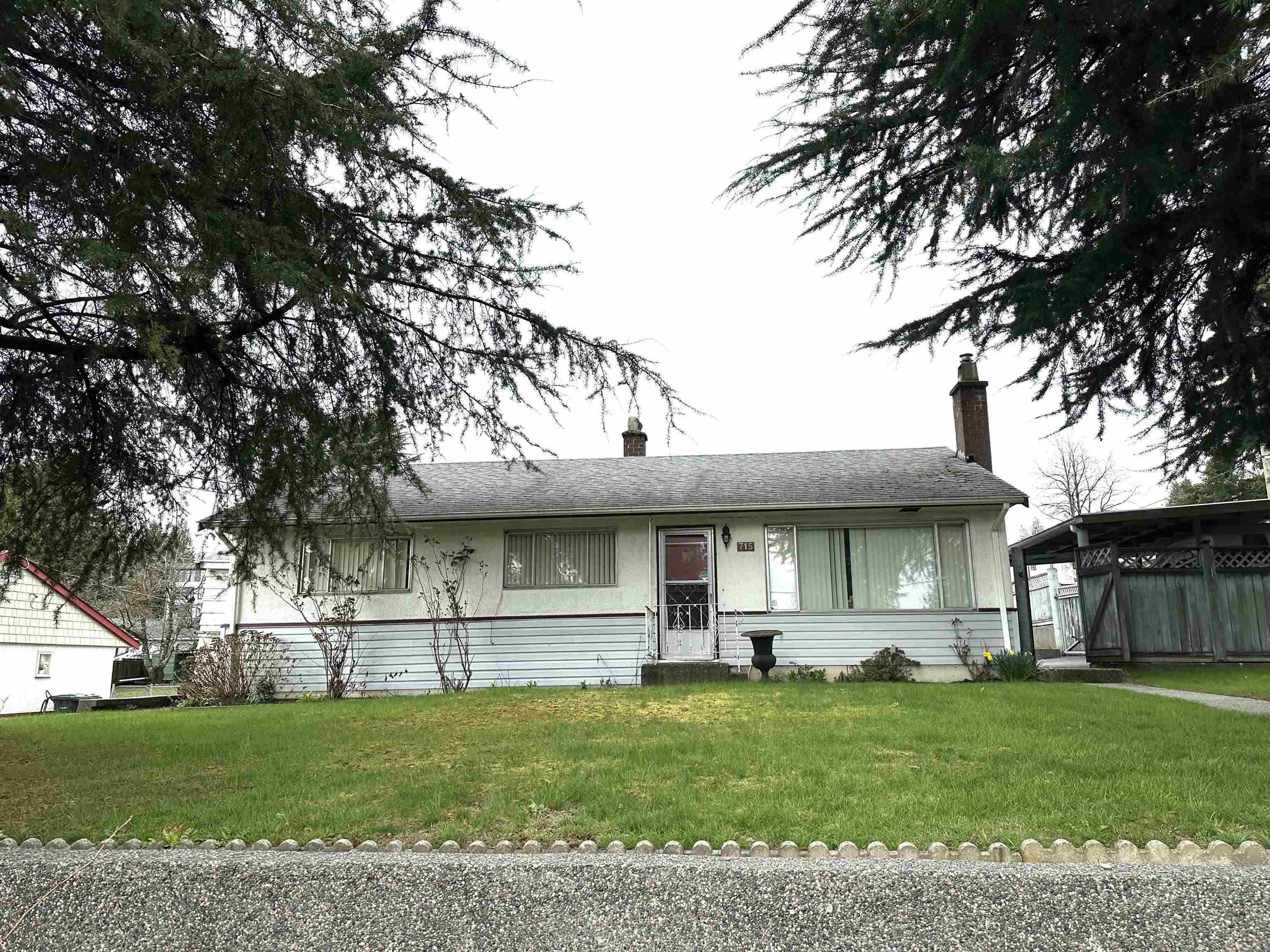 715 Quadling Avenue, Coquitlam, BC V3K 1Z9