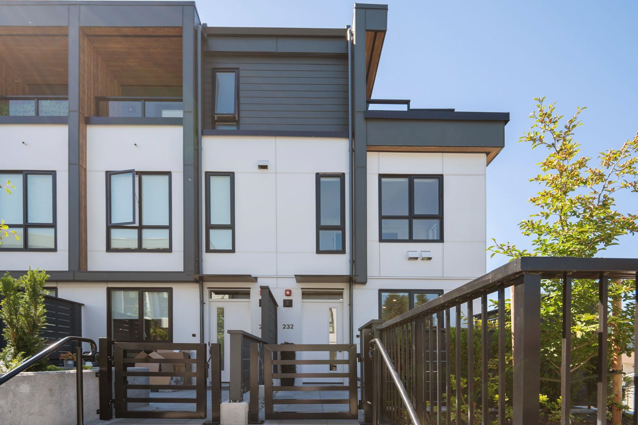 715 Ducklow St #232, Coquitlam, BC V3J 0P7